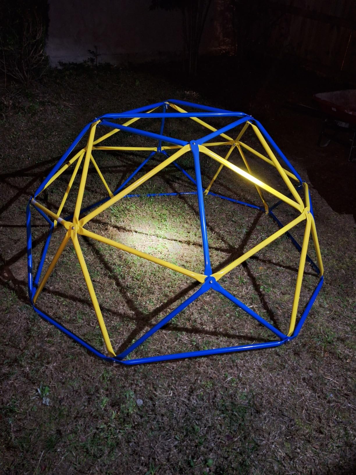GIKPAL Climbing Dome, Upgraded 6FT Geometric Dome Climber with Climbing Grip for Kids Indoor Outdoor Play Equipment, Supports 600LBS Jungle Gym Playground Backyard Play Centre, Easy Assembly customer photo 1