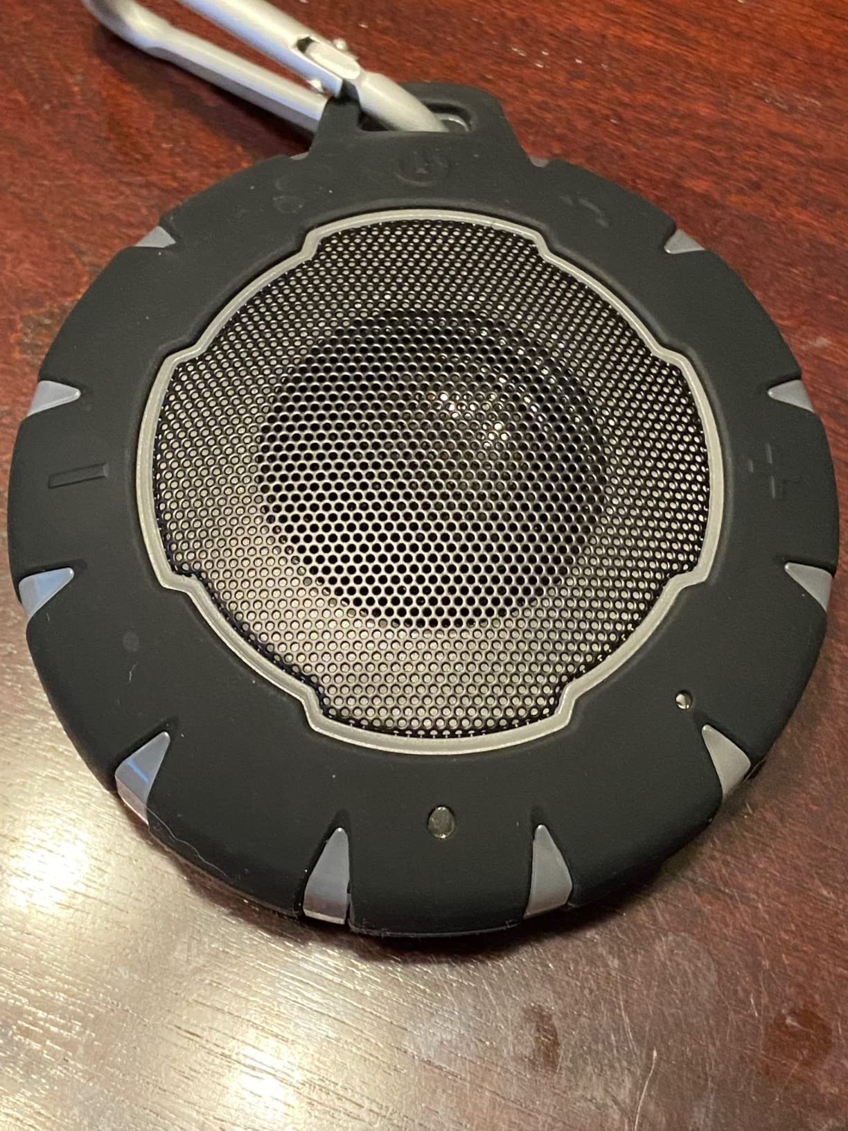 HEYSONG Waterproof Shower Bluetooth Speaker, Durable & Portable with Clear Sound, Ideal for Shower, Pool, Beach & Kayaking - Great Gift for All Ages customer photo 2
