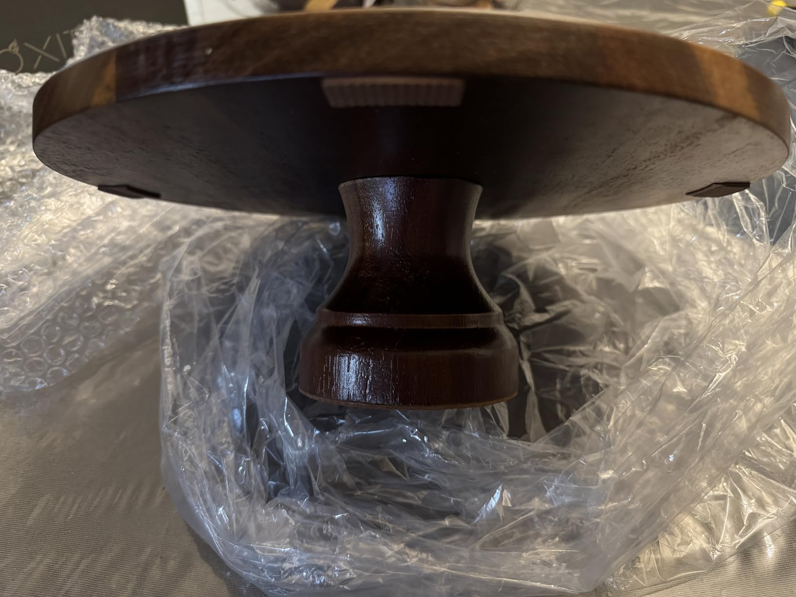 ANBOXIT Cake Stand with Dome Lid, Acacia Wood Cake Plate with Cover, Wooden Cake Display Stand with Acrylic Dome - Footed customer photo 2