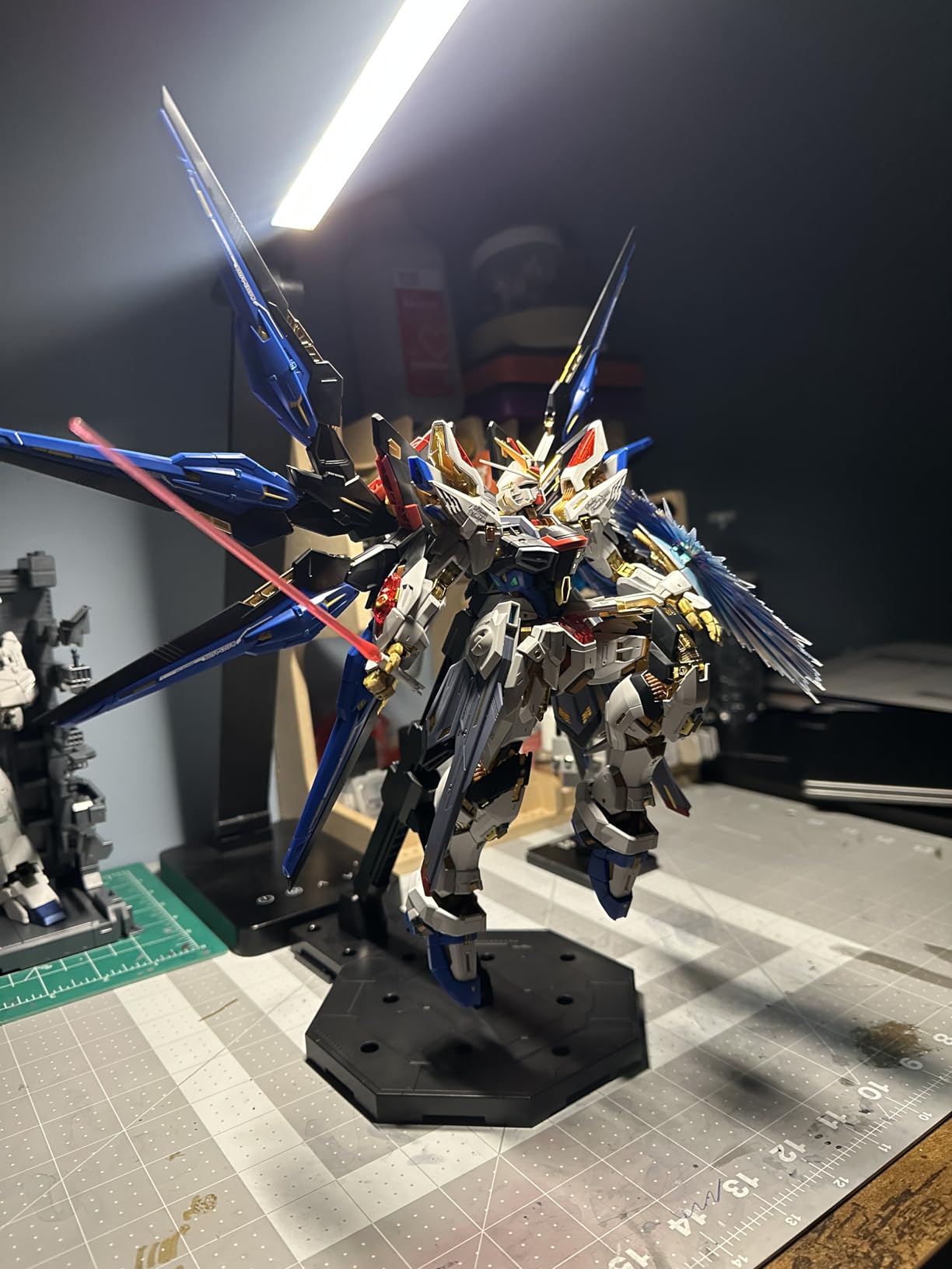 Bandai Hobby - Gundam Seed Destiny - Strike Freedom Gundam MGEX 1/100 Model Kit customer photo 2