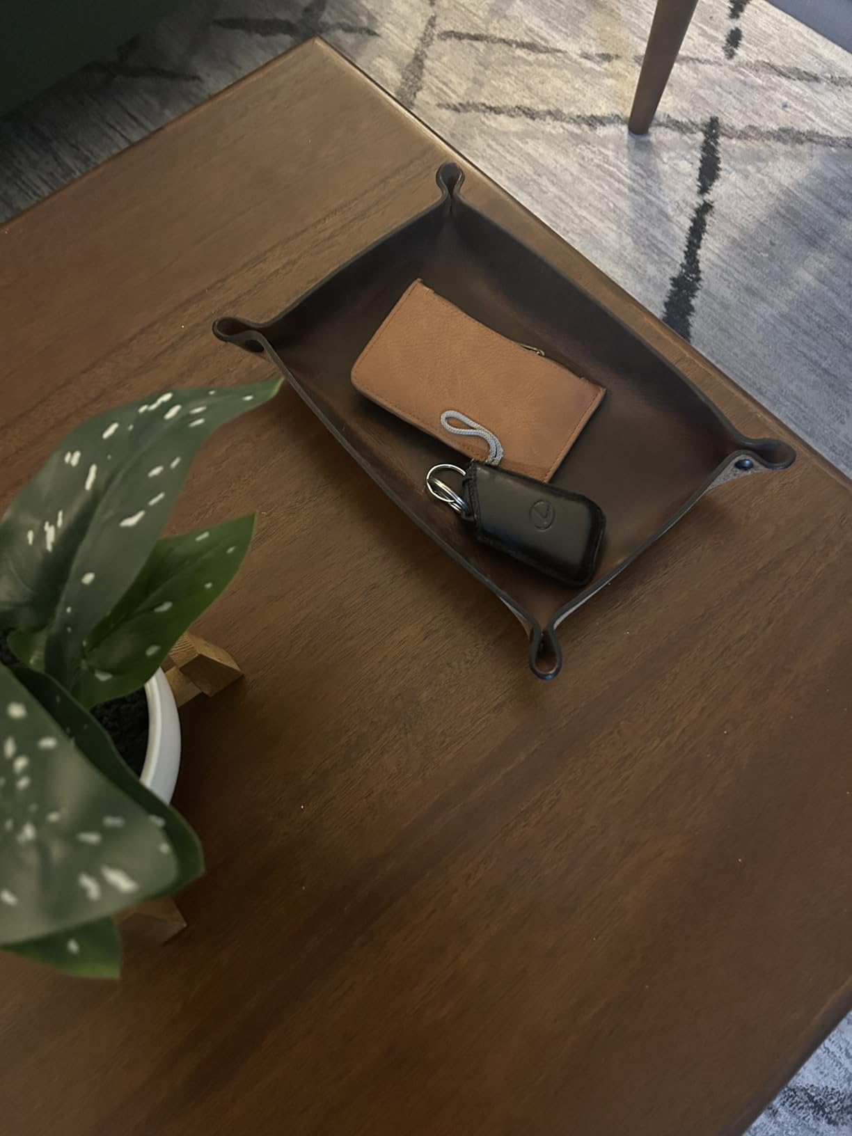 Main Street Forge Leather Valet Tray for Men - Rustic EDC Organizer for Keys, Phone & Wallet - Made in USA - Whiskey Barrel Brown customer photo 2