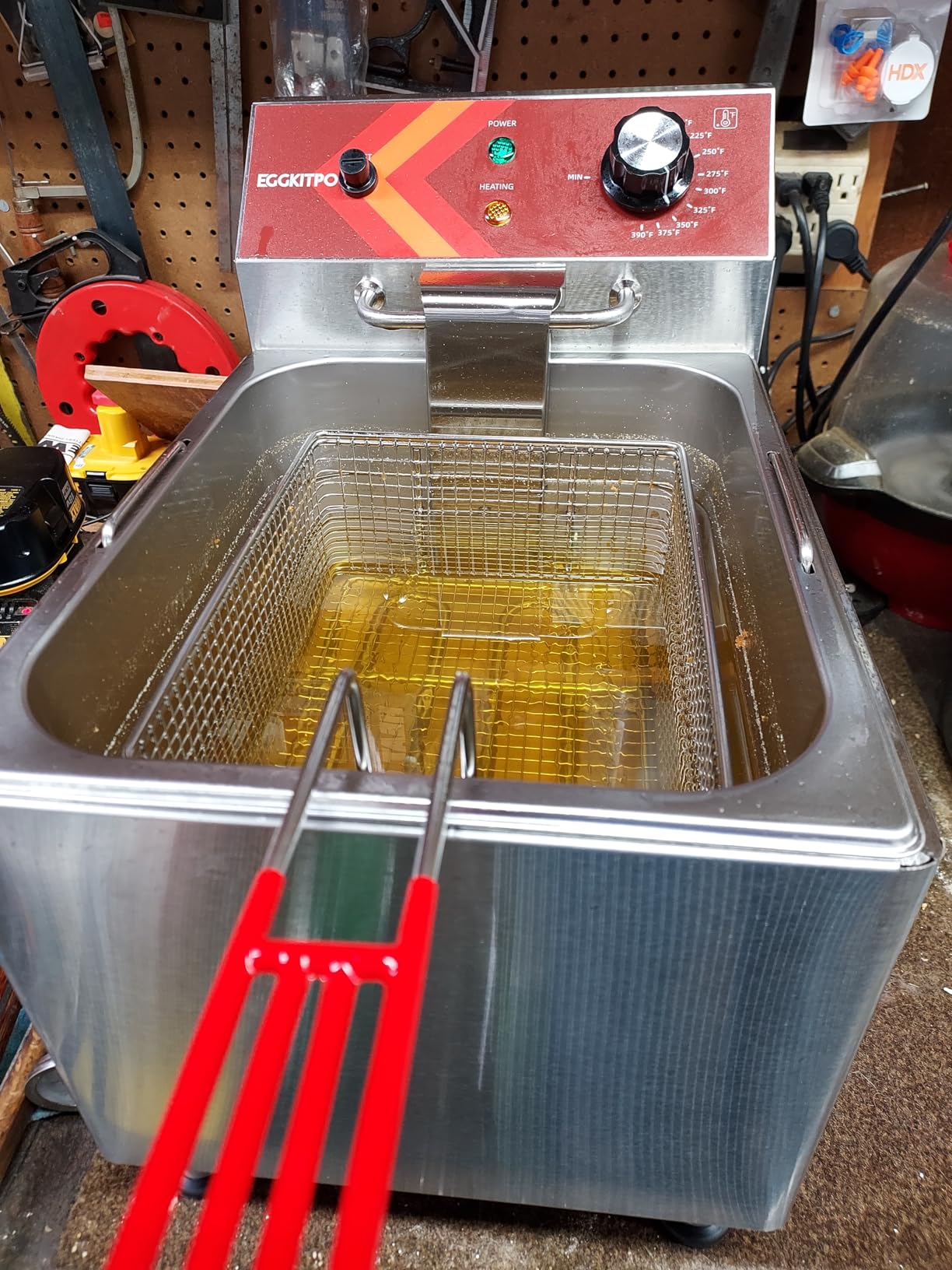 EGGKITPO Deep fryers Commercial Deep Fryer 12L x 2 Large Dual Tank Electric Countertop Fryer for Restaurant with 2 Frying Baskets and Lids, 1800W x 2, 120V customer photo 1