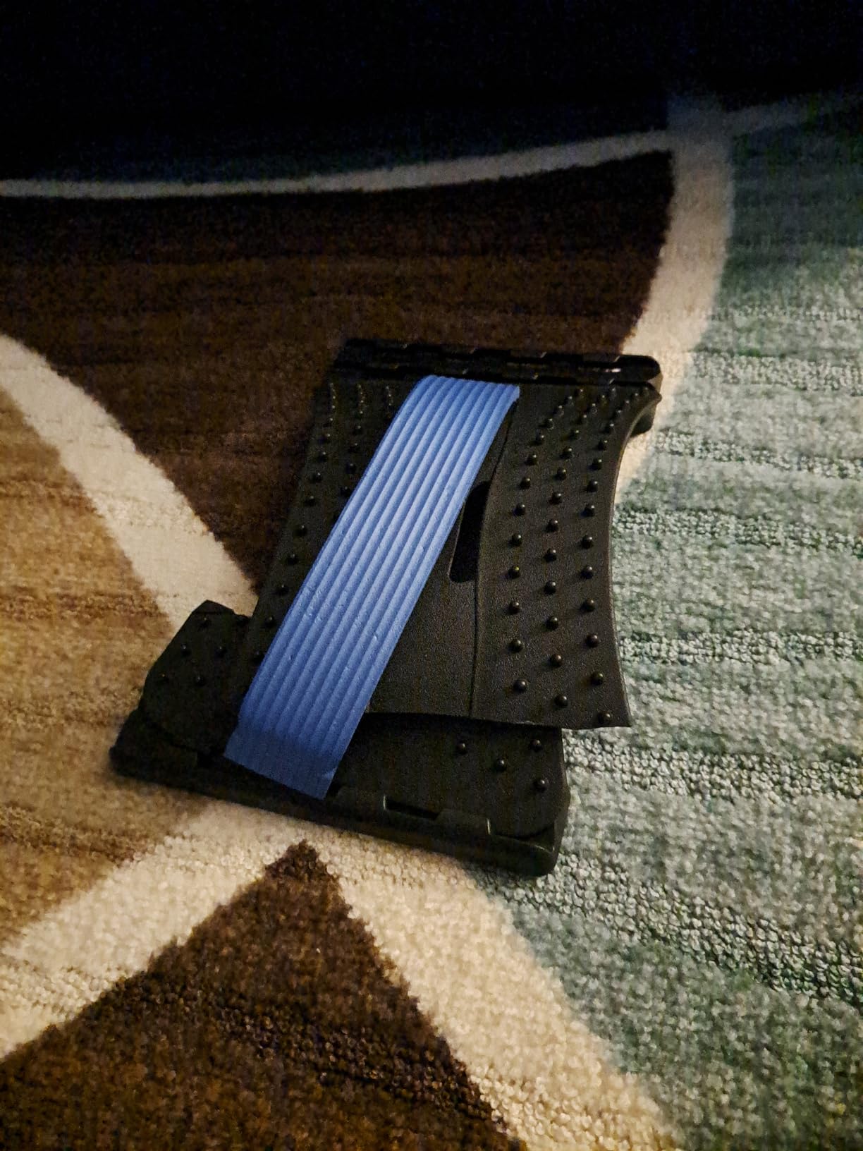 MINOLL Back Stretcher for Lower Back Pain Relief, Multiple Level Adjustable Arch Lumbar Back Cracker Board, Back Cracking Device, Back Massager for Scoliosis, Spine Decompression Support customer photo 1