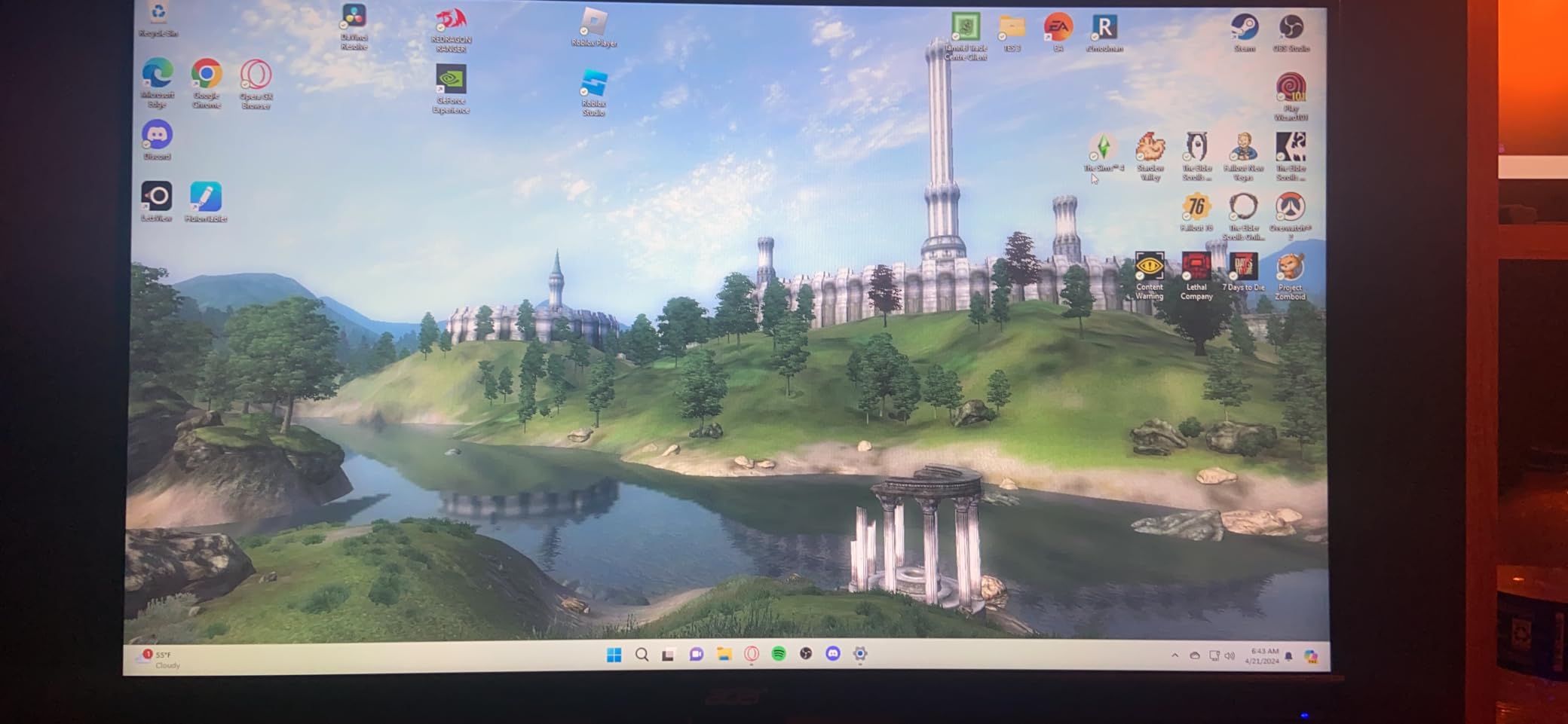 Acer Nitro 23.8in FHD 1920x1080 180Hz Gaming Monitor KG241Y Sbiip | 1ms, AMD FreeSync Premium, 2xHDMI, DisplayPort, VESA Mountable, Bluelight Filter, Flickerless Technology customer photo 2
