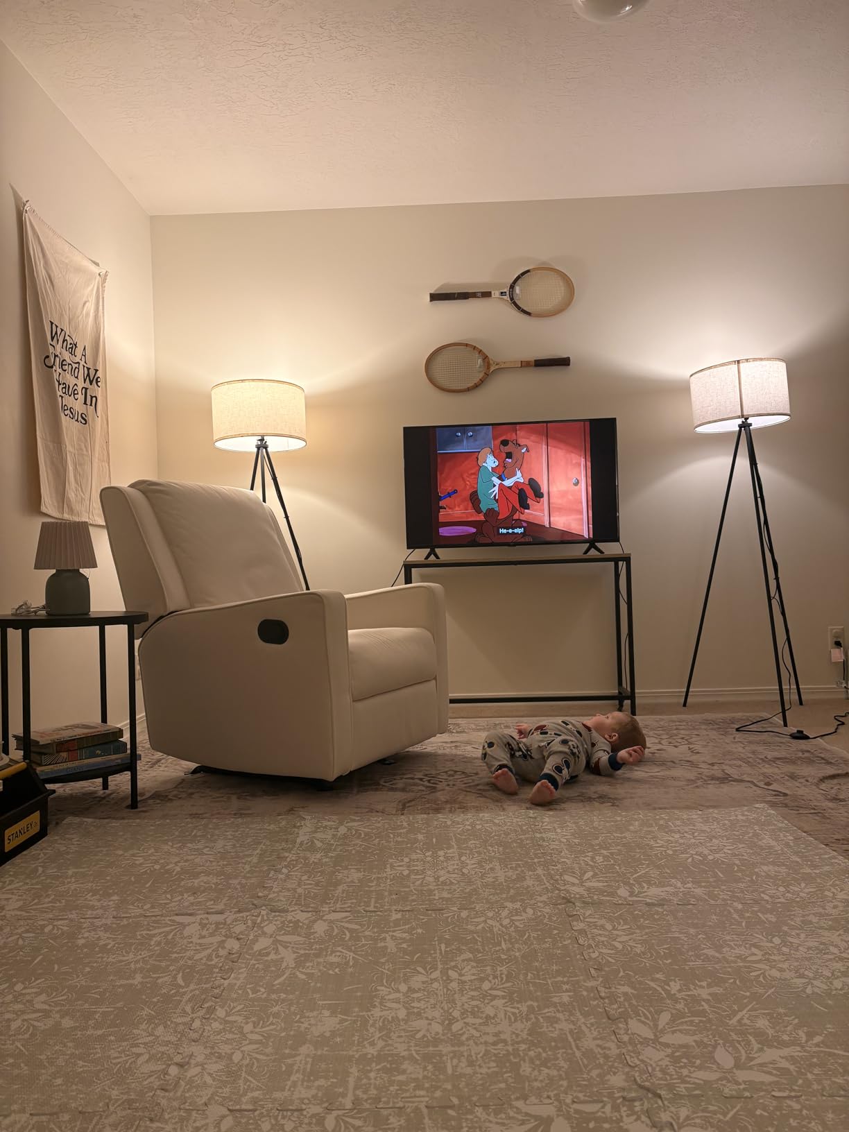 BoostArea Floor Lamp, Tripod Floor Lamp, 8W LED Bulb, Decorative Lamp Shade, Mid Century Standing Lamp for Living Room, Bedroom, Study Room and Office customer photo 1