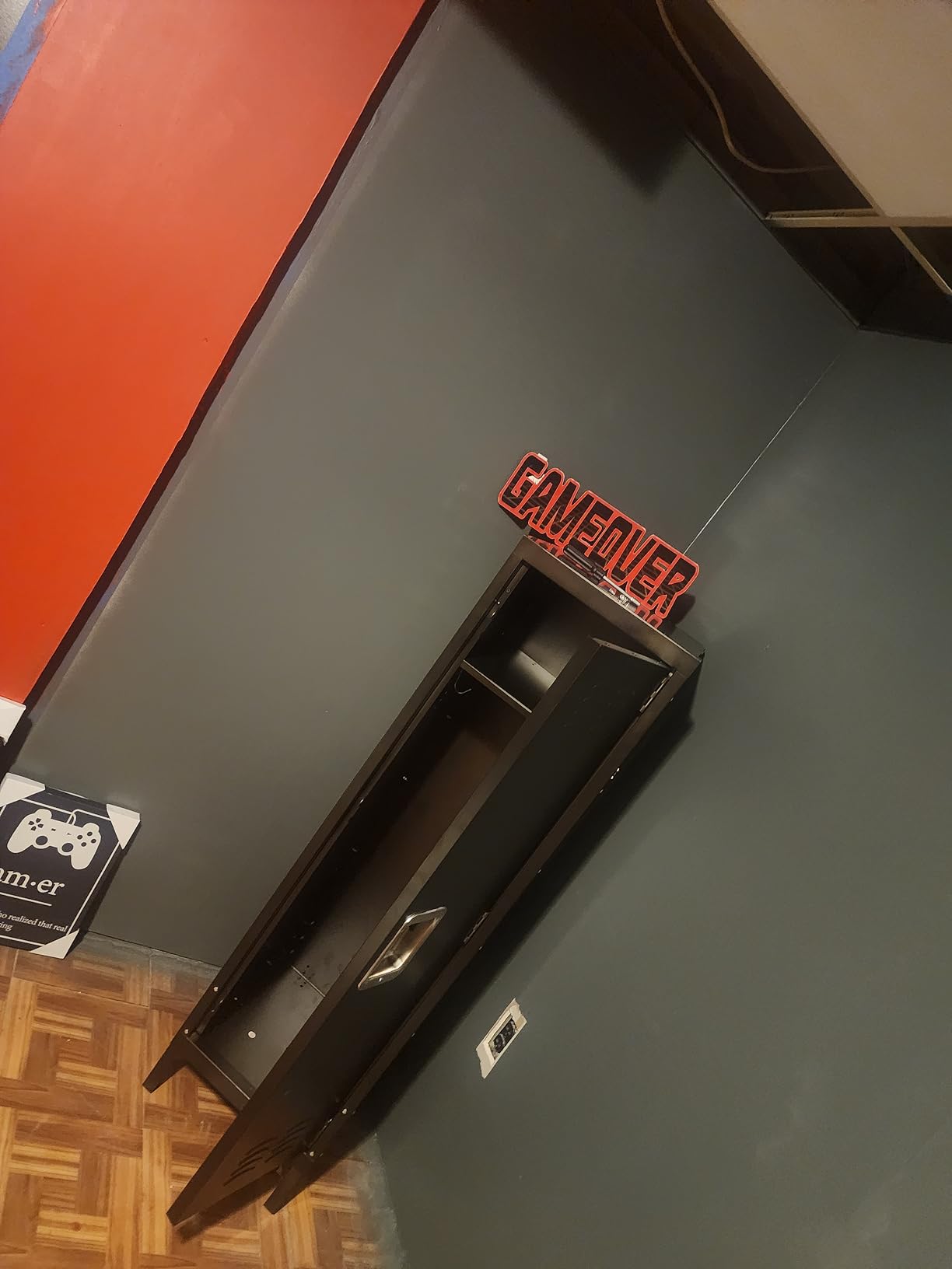 Office Coat Locker, 55