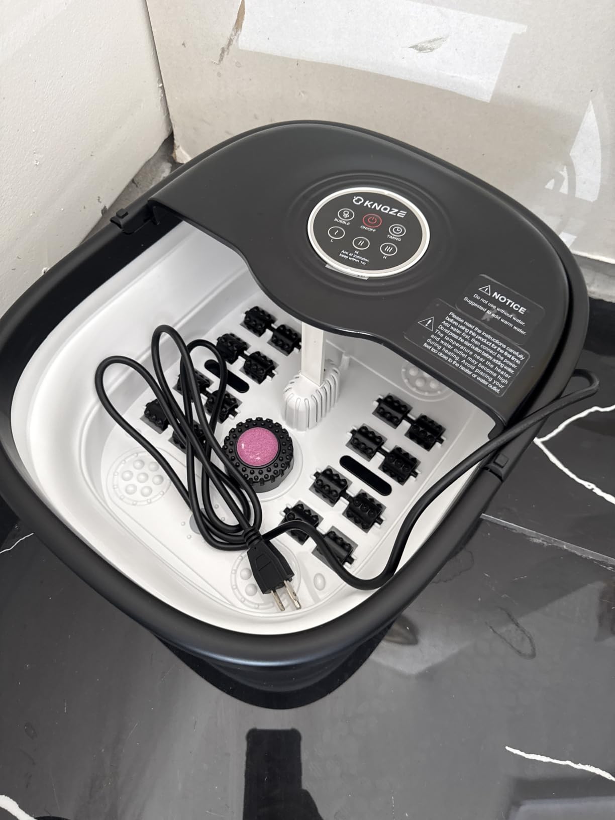 KNQZE Collapsible Foot Spa Bath with Heat & Bubble, Foot Soaking Tub with Timer and Red Light, 16 Rollers & Pumice Stone, Black customer photo 1