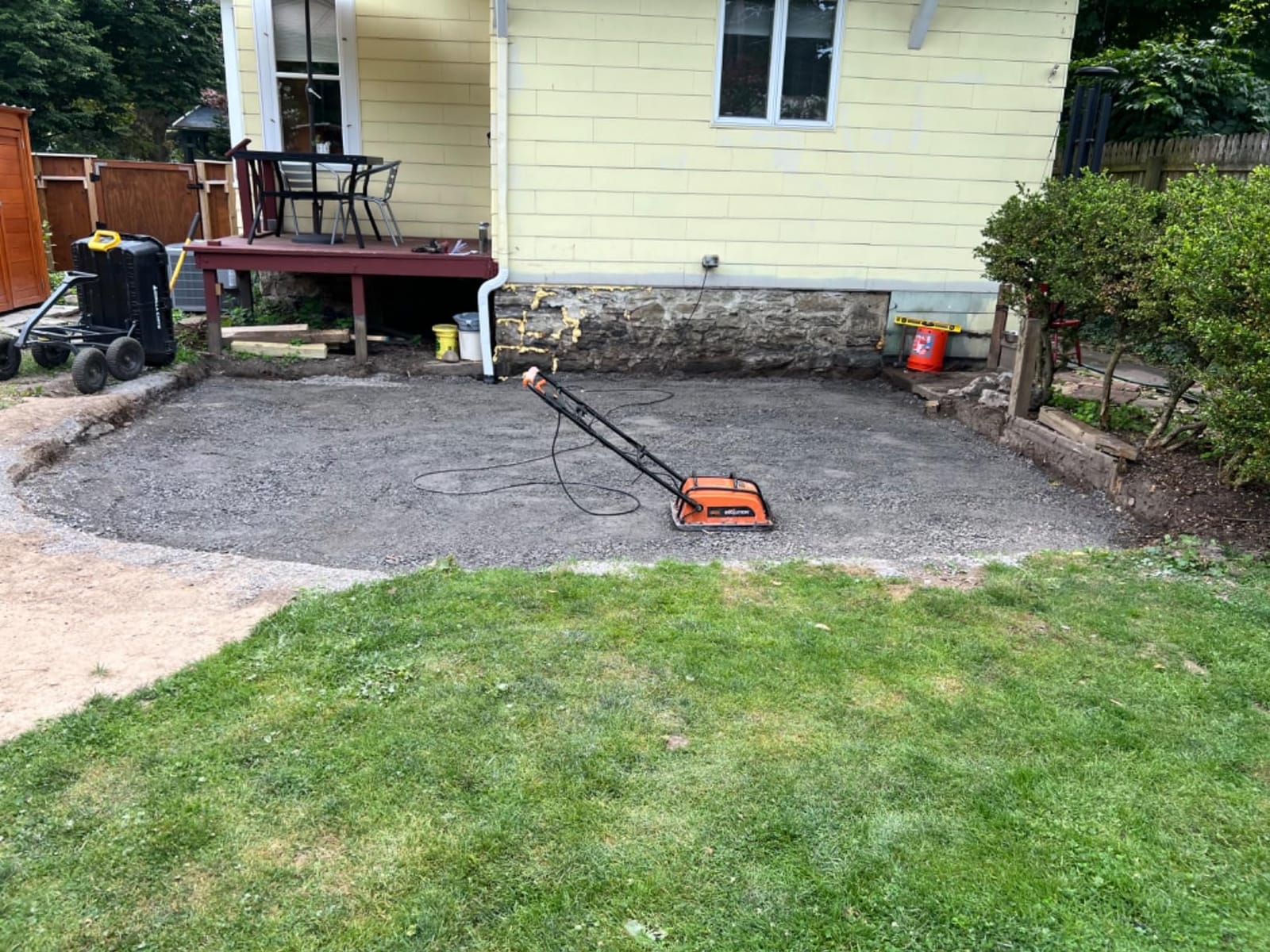 Evolution Hulk Electric Plate Compactor - Ideal For Levelling Pavement, Artificial Turf Ground Preparation, Patio, Blockwork, Sand, Soil & More customer photo 2