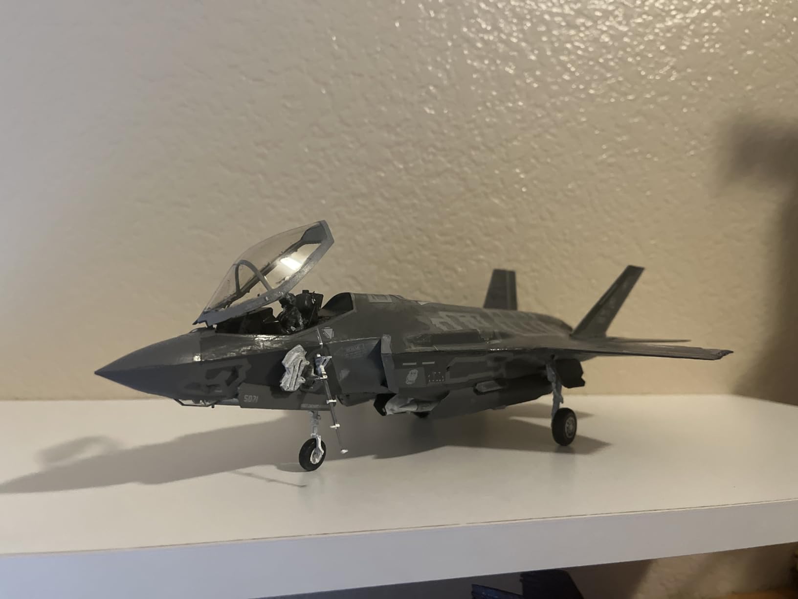 Tamiya Lockheed Martin F-35 A Lightning II Plastic Model Kit, 1/48 Scale customer photo 1