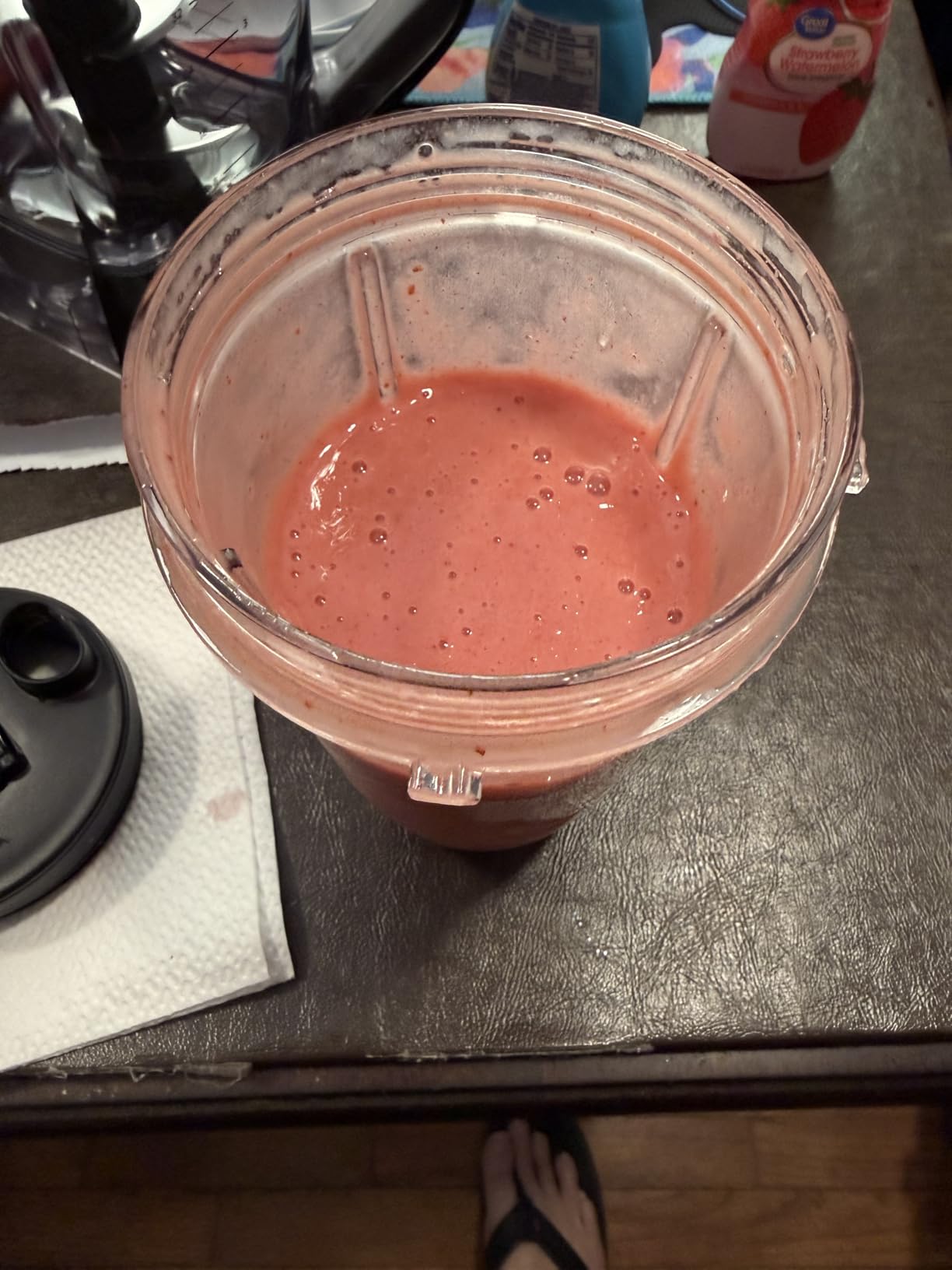 Ninja BN751 Professional Plus DUO Blender, 1400 Peak Watts, 3 Auto-IQ Programs for Smoothies, Frozen Drinks & Nutrient Extractions, 72-oz. Total Crushing Pitcher & (2) 24 oz. To-Go Cups, Black customer photo 2