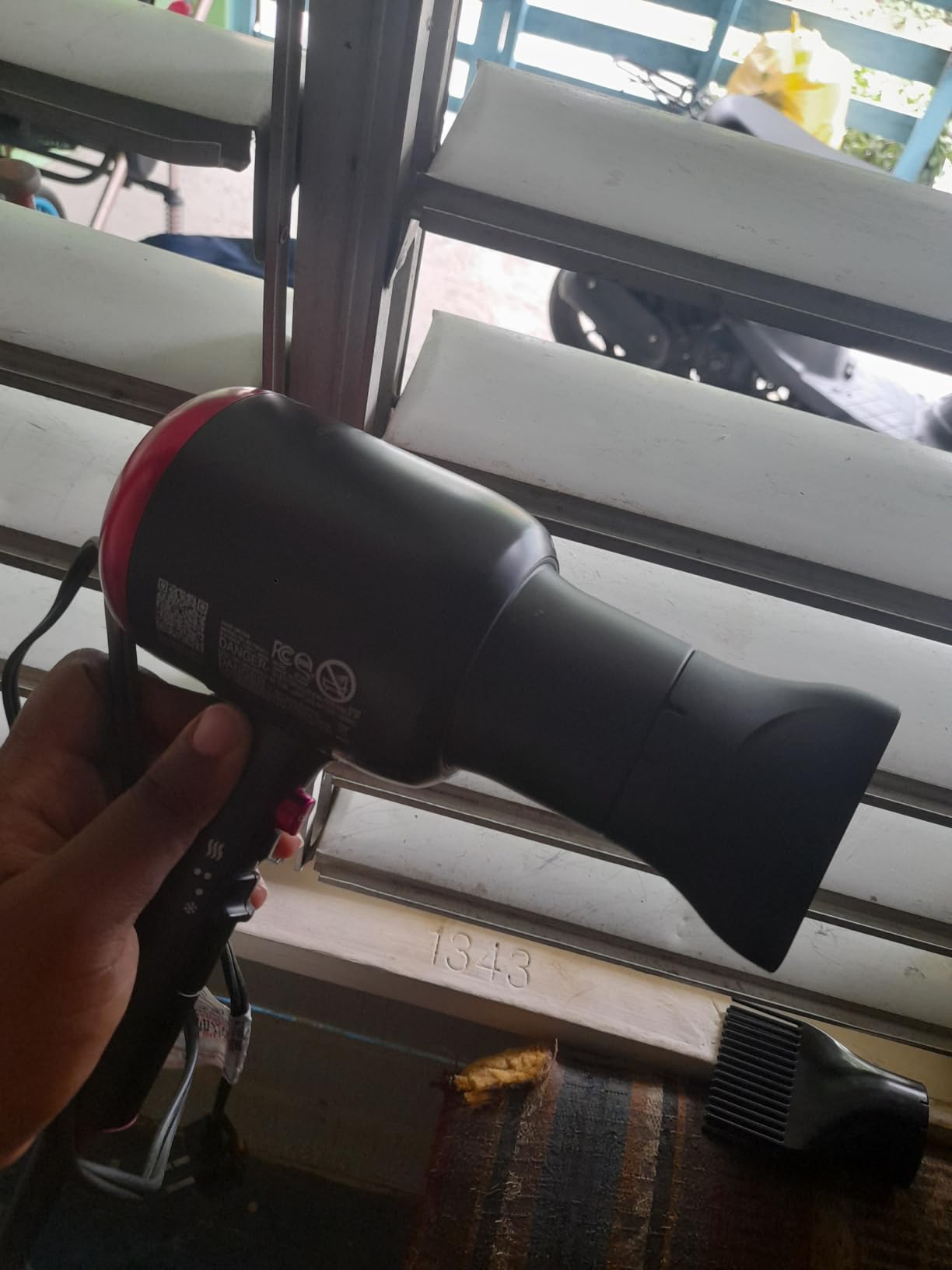 Wavytalk Blown Away Ionic Hair Dryer with Diffuser for Curly Hair | 1875W Fast Drying, 3 Attachments for All Hair Types, Ceramic Healthy Shine, Lightweight & Quiet (White) customer photo 2
