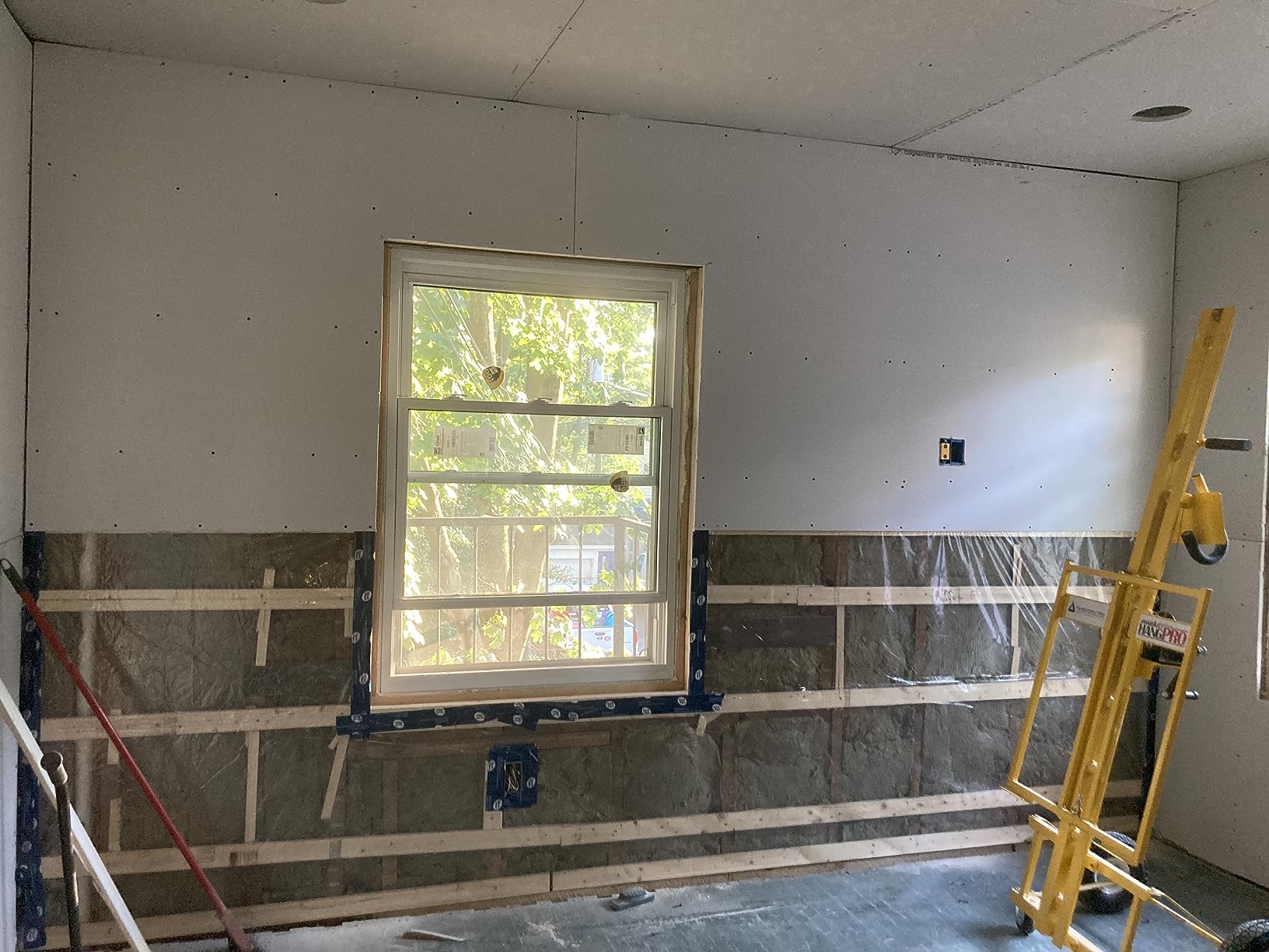 PANELLIFT HANGPRO Drywall Lift for Walls Model 100, 10' 150 lbs Capacity, One Person Drywall Installation, Sheetrock Installation, Hang Drywall, Easy Transport customer photo 1