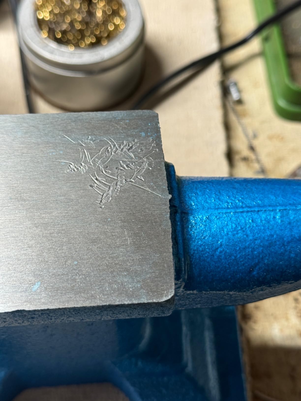 HimaPro Single Horn Anvil for Blacksmith Blue - Cast Iron Anvil- A Wonderful Tool for Jewelry Making and Metal Stamping (24 LBS) customer photo 1