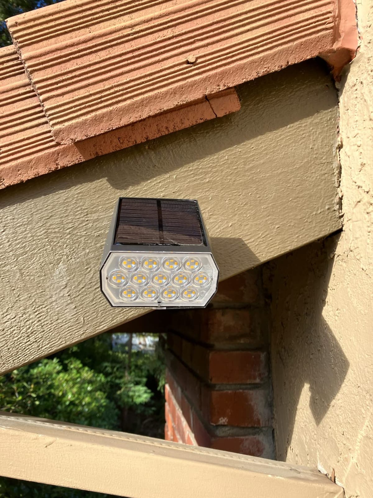 Solar Spot Lights Outdoor 8 Pack, IP67 Waterproof Solar Landscape Spotlights with 75 LEDs, 4 Lighting Modes Solar Garden Lights for Yard Pathway House Driveway (Warm White) customer photo 2