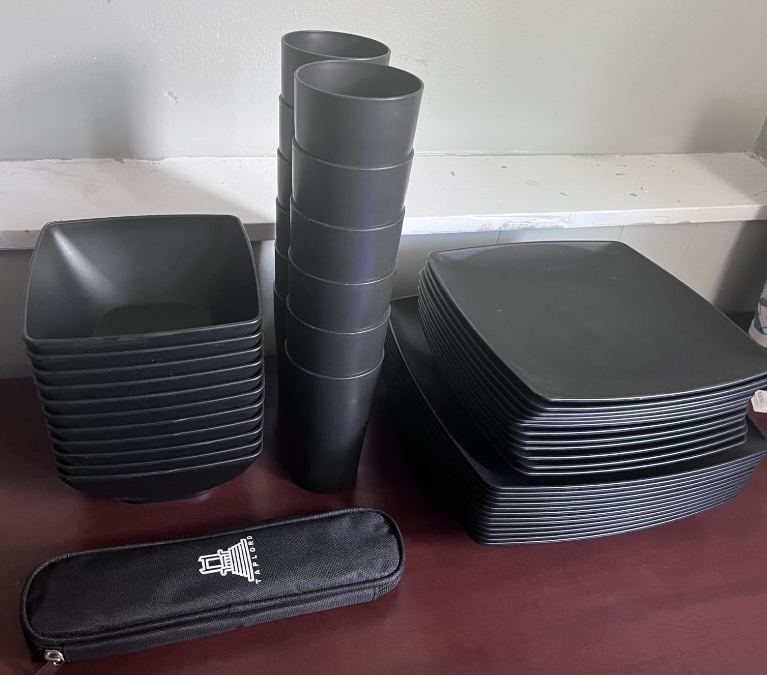Teivio 48-piece Plates and Bowls Sets, Square Kitchen Dishes Set for 12 | Gray Ombre Plastic Wheat Straw Dinnerware Sets, 13.5 oz Cups, Unbreakable Dinner Plate Set, Dishwasher, Outdoor Camping RV customer photo 1