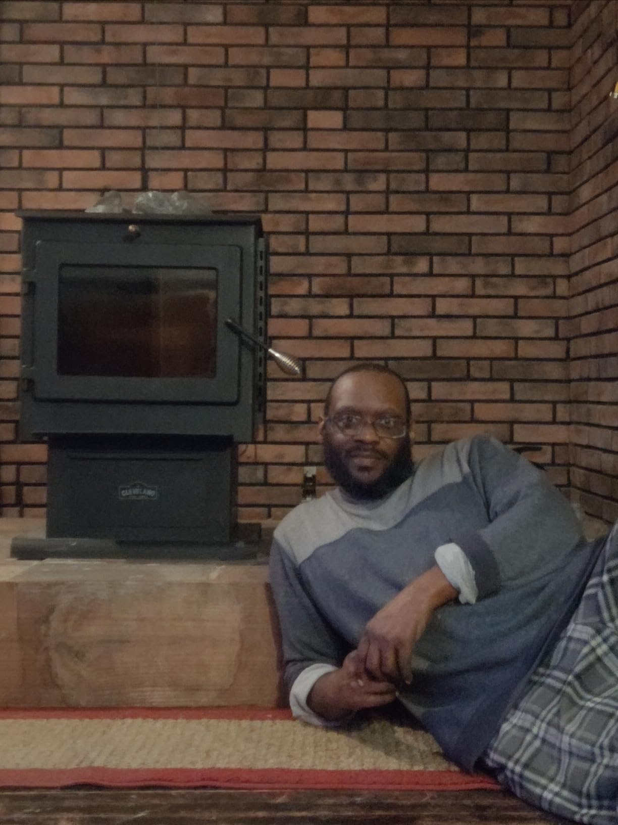 Huron Medium Wood Stove customer photo 2