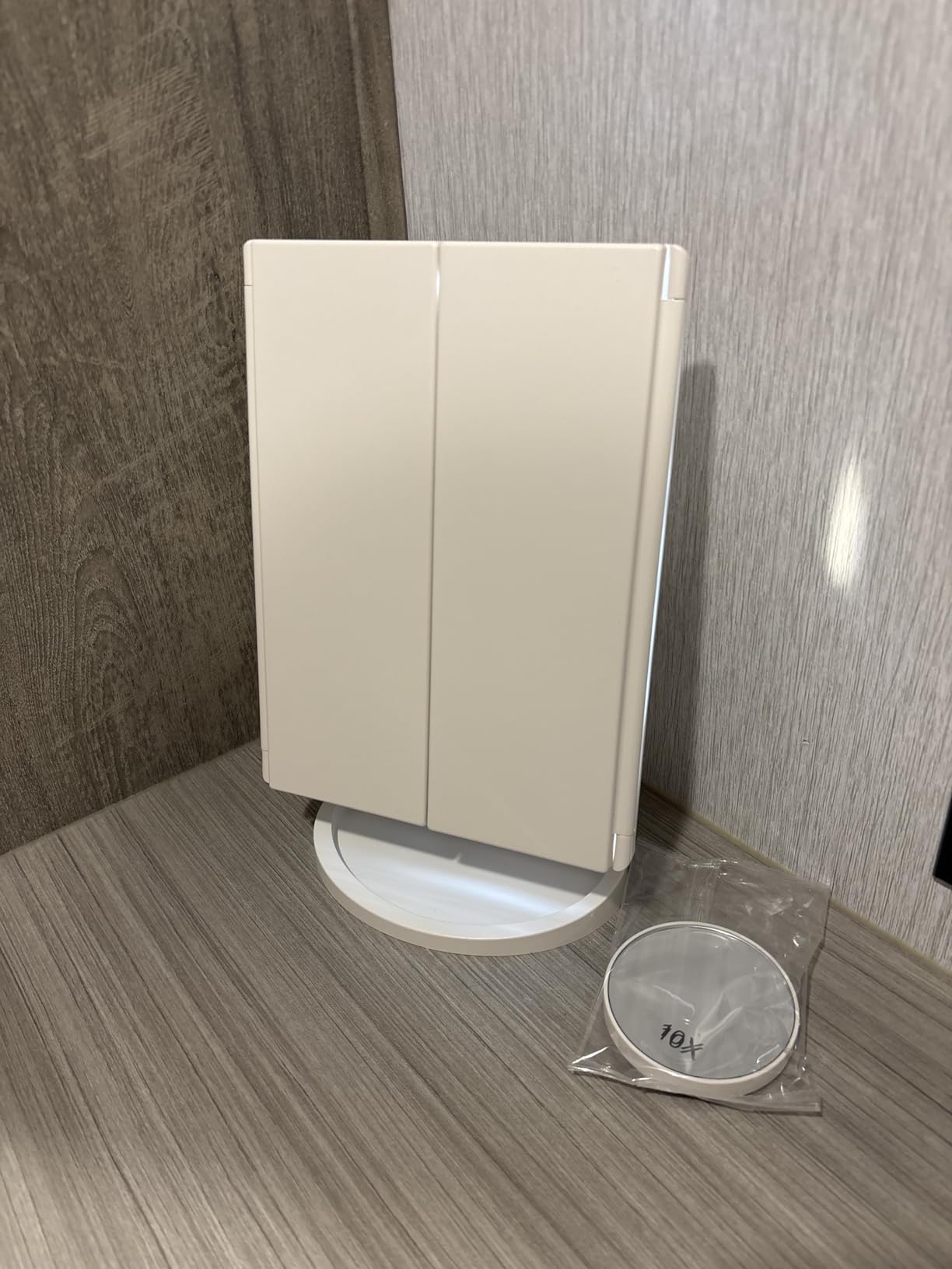 HUONUL 2X/3X/10X Magnifying Vanity Mirror with Light, Trifold Makeup Mirror | Touch Dimming, Dual Power, Clear View for Makeup, Skincare. Dorm Room Essentials. Birthday Gifts for Women, Mom, Wife, Girls customer photo 2