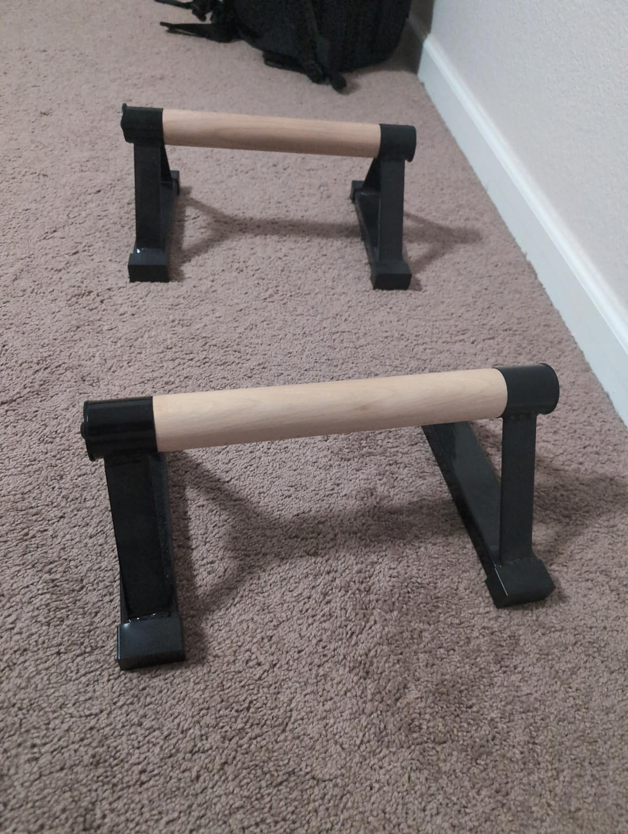 Wood push up bars Parallettes bars Anti-slip Handstand Bars for Calisthenics, Fitness, Floor workouts Solid Wood with Sturdy Metal Bracket, Support 500 lbs customer photo 2