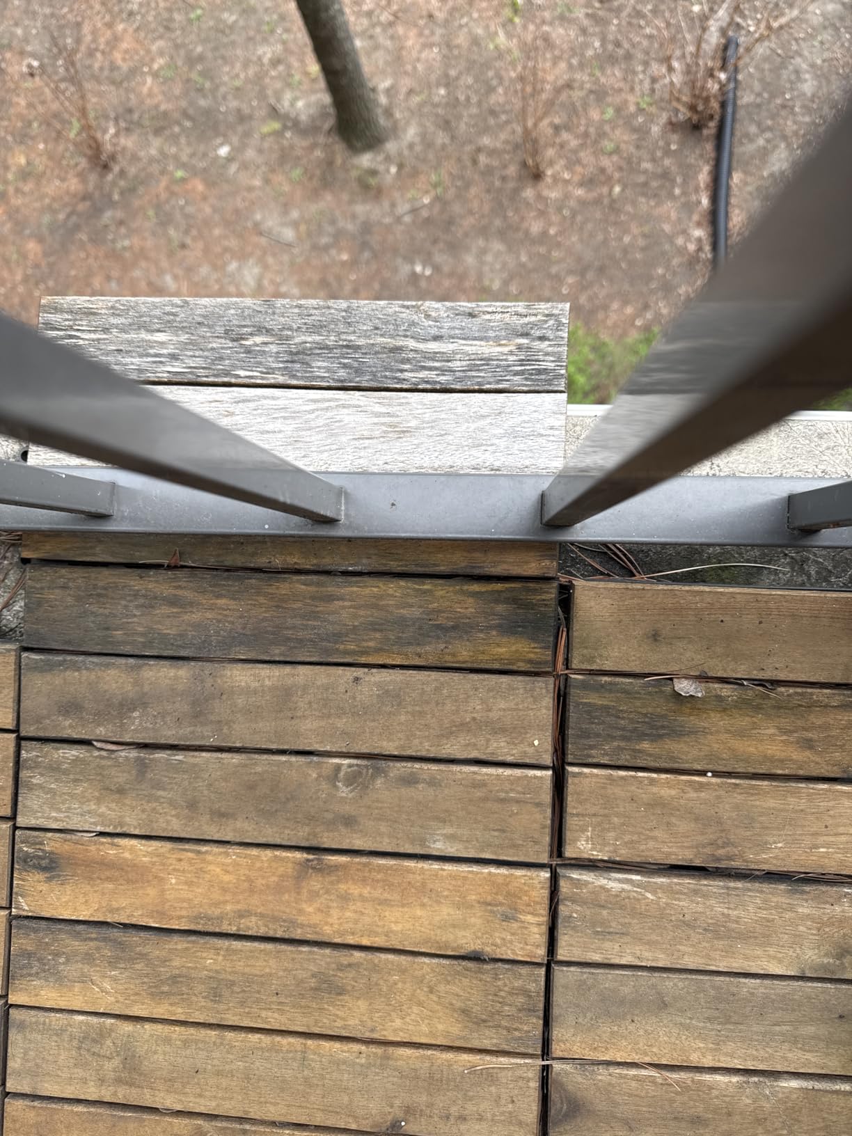 Majestick Goods 24-Pack Long Slat Acacia Wood Interlocking Deck Tiles customer photo 2