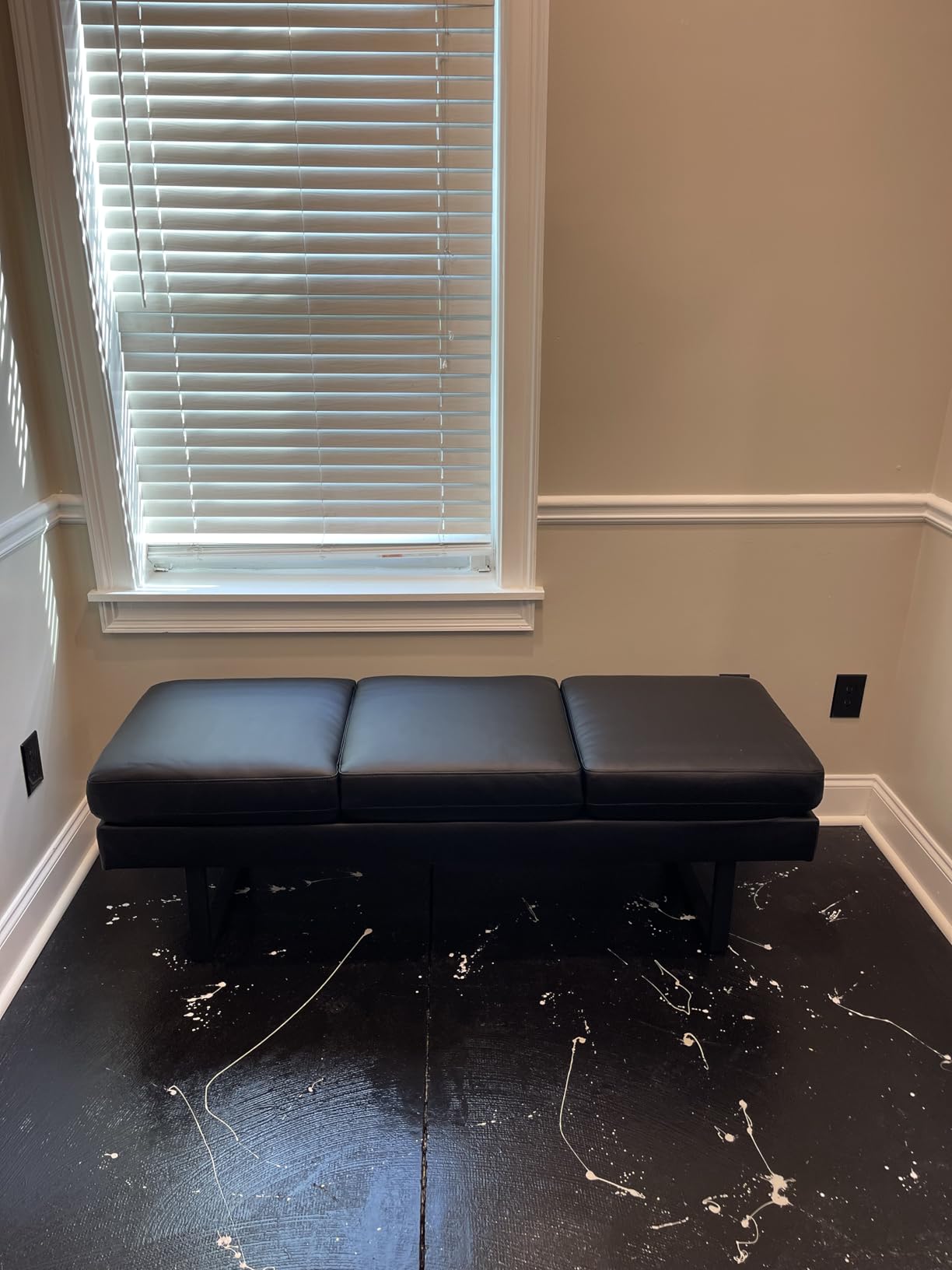 Furmax Waiting Room Chairs Faux Leather Office Guest Chair, 59.6 Inches Conference Room Chairs 3 Seats Upholstered Reception Bench customer photo 1