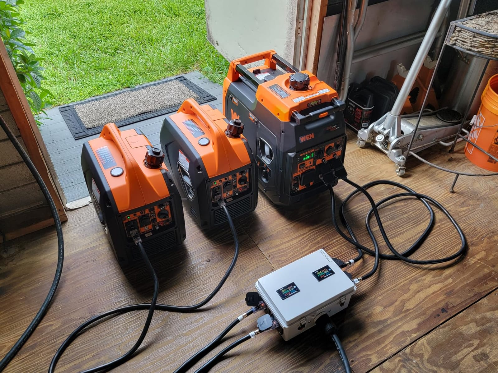 WEN Quiet and Lightweight 4800-Watt RV-Ready Portable Inverter Generator with Fuel Shut Off (56477i) customer photo 2