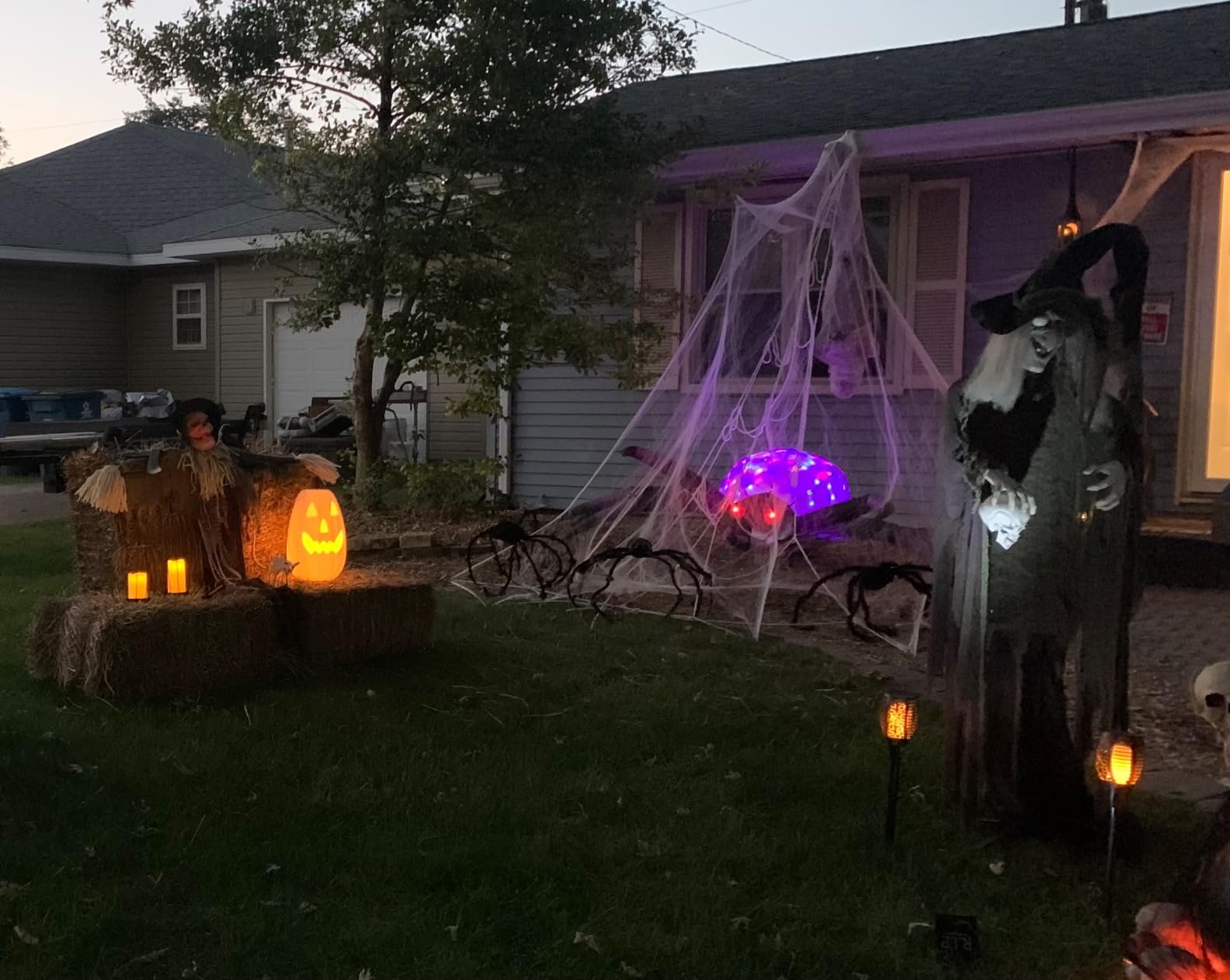 9FT Halloween Inflatables Decorations Purple Spider Yard LEDs Decor | Built-in LEDs and purple scary spider design for Halloween lawn, garden, porch and party displays. customer photo 2