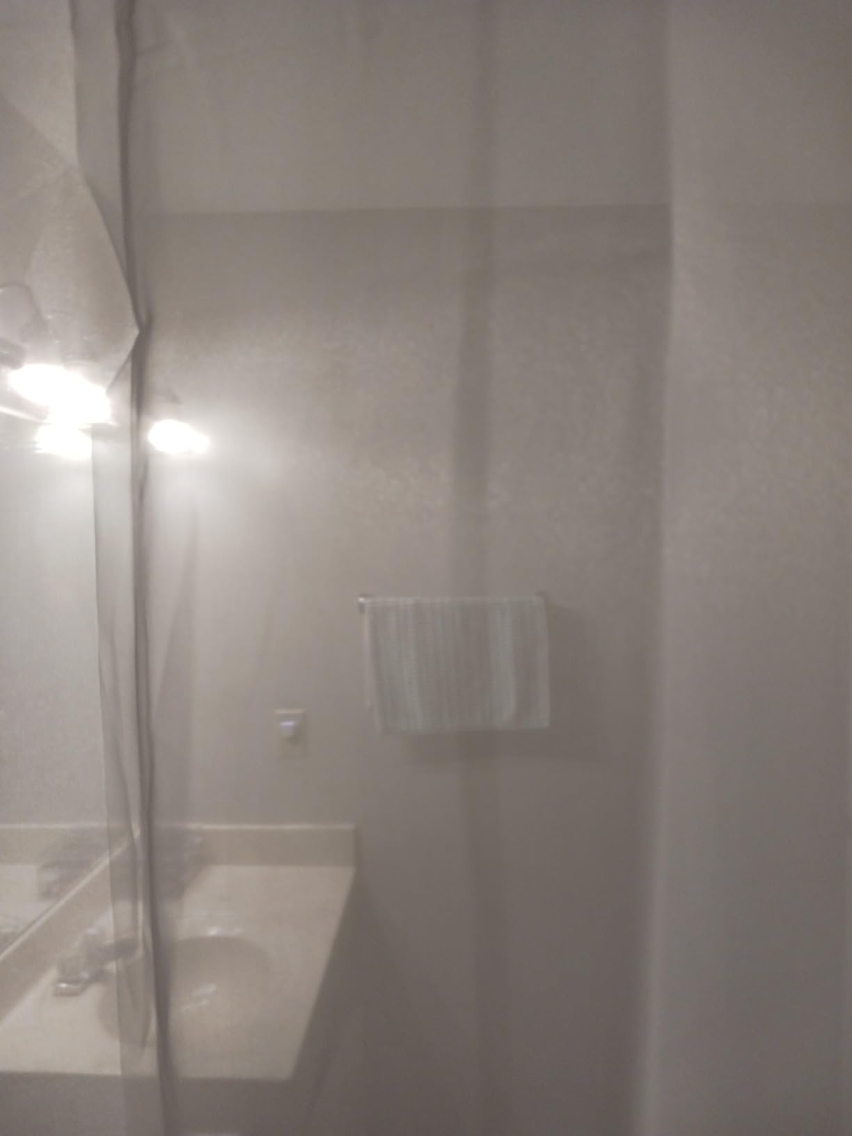 Yimobra Waffle Weave Shower Curtain Set with Snap-in Fabric Liner, Heavyweight Fabric with 12 Hooks, Waterproof and Washable, Mesh Top Window, 78
