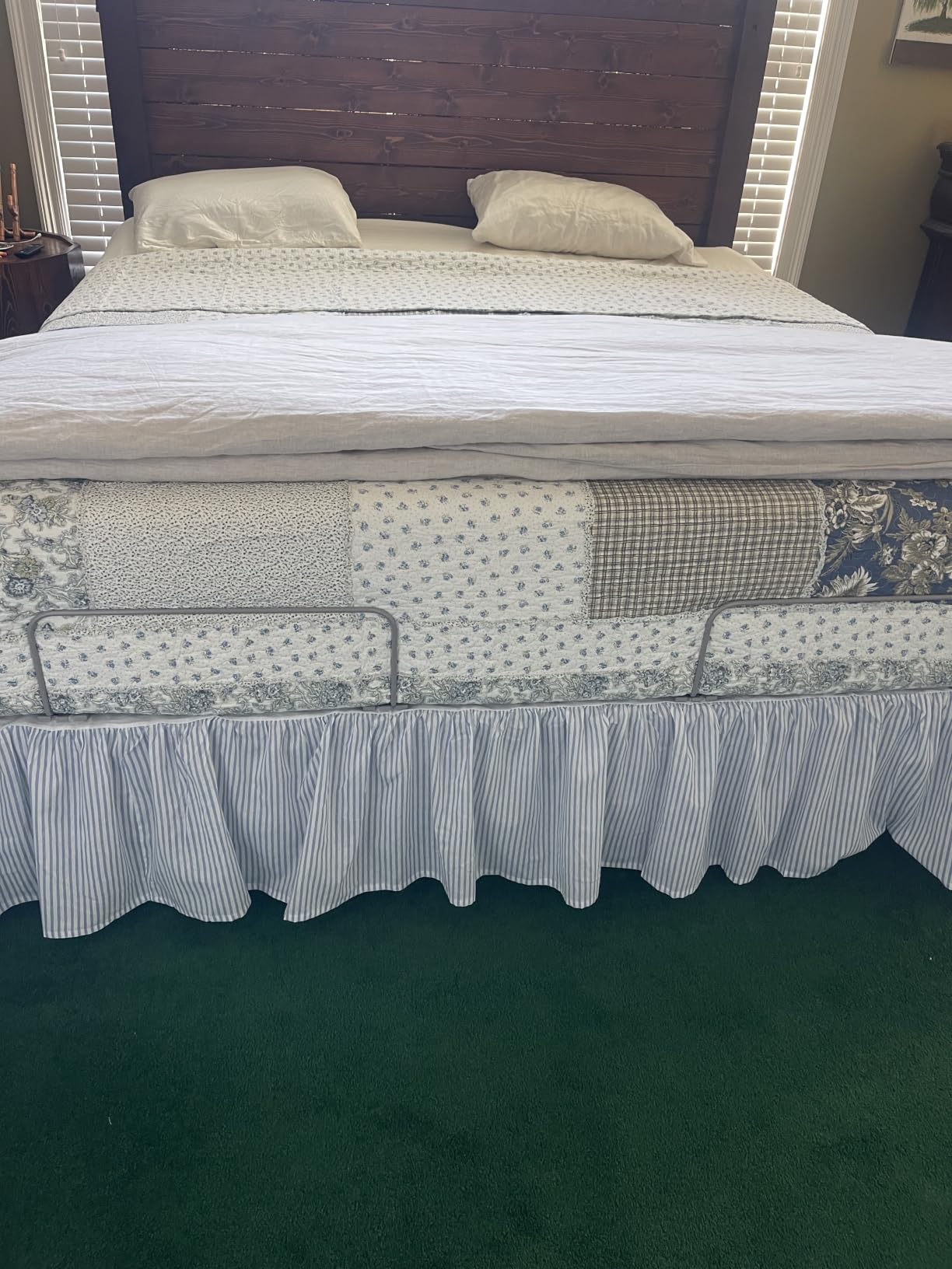 Yvooxny Quilts Queen Size Reversible Lightweight Bedspread 3-Piece Quilt Set Plaid Floral Patchwork 100% Cotton Queen Quilt Set Bedding Set with Pillow Shams for All Seasons, Azure Blue, 90x98'' customer photo 1