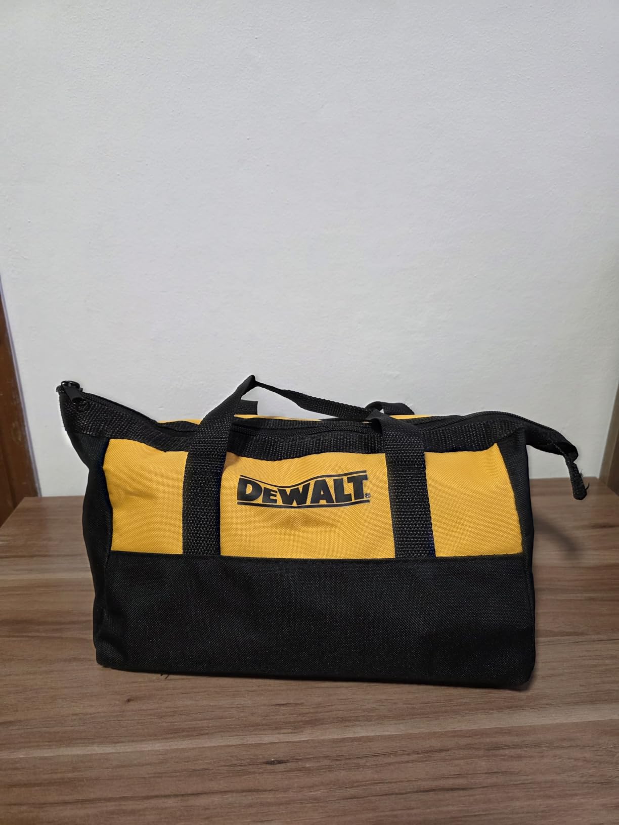 DEWALT 20V MAX Cordless Drill and Impact Driver, Power Drill Brushless 2-Tool Power Tool Combo Kit, Includes 2 Batteries, Charger and Bag (DCK277D2) customer photo 1
