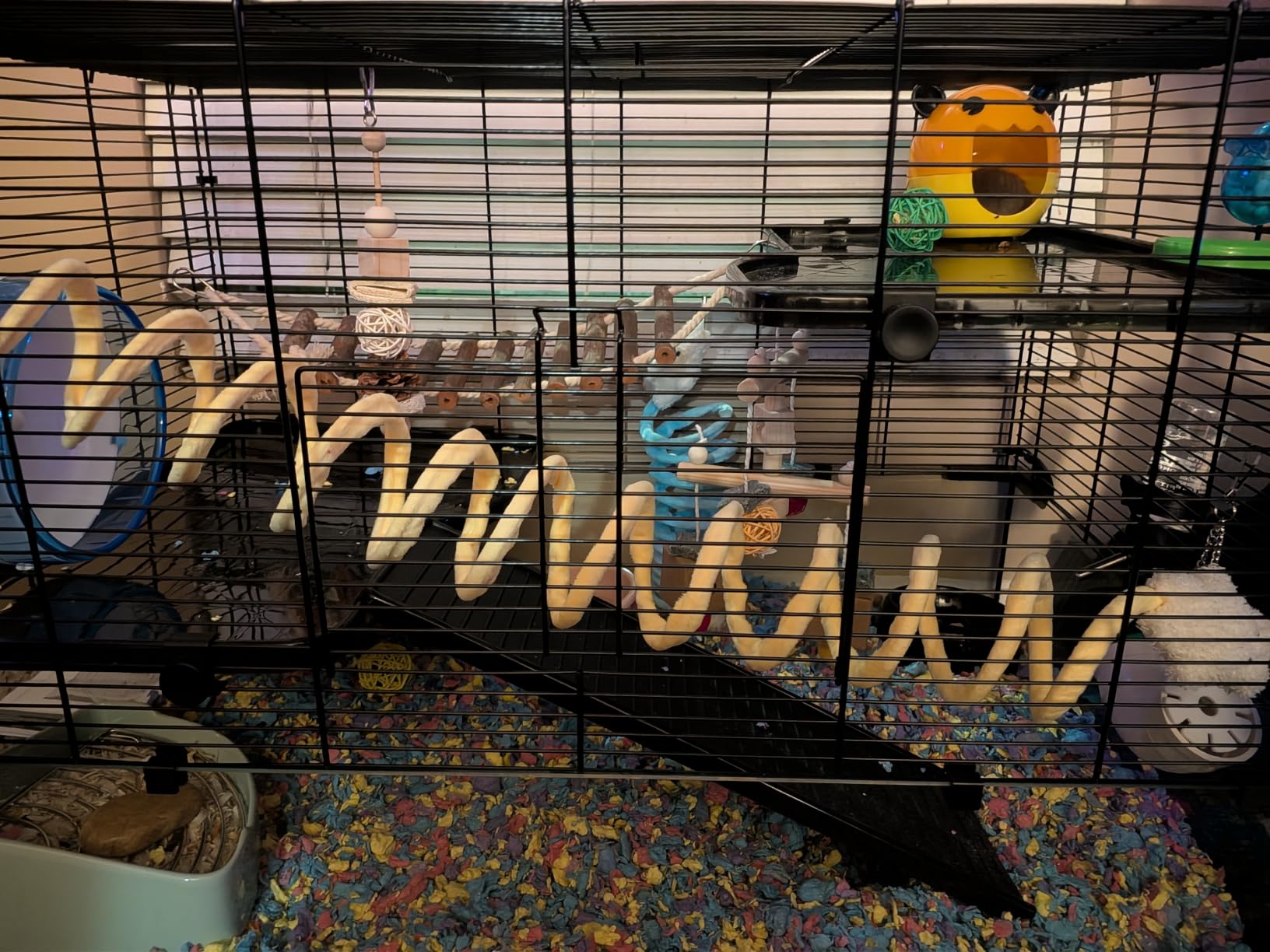 PawHut Large Hamster Cage with Deep Tempered Glass Bottom, 3 Tiers Hamster Tank with Running Wheel, Hut, Water Bottle, Dish, Rat Cage for Syrian, Dwarf, Gerbils, Mouse, 23.5