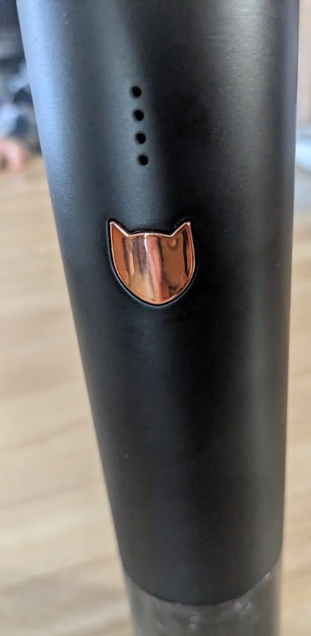 VINABON Electric Wine Opener - Updated 2026 One-Touch Automatic Wine Bottle Opener Corkscrew - Rechargeable (Up to 100 Bottles/Charge) with Foil Cutter Stand, LED Indicator customer photo 1