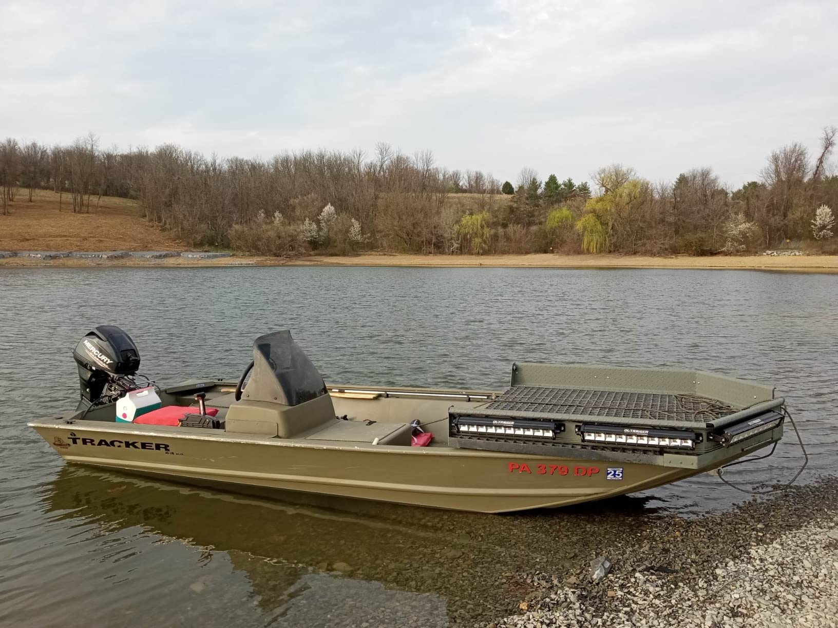 1600D+1200D V-Hull Boat Cover with 2