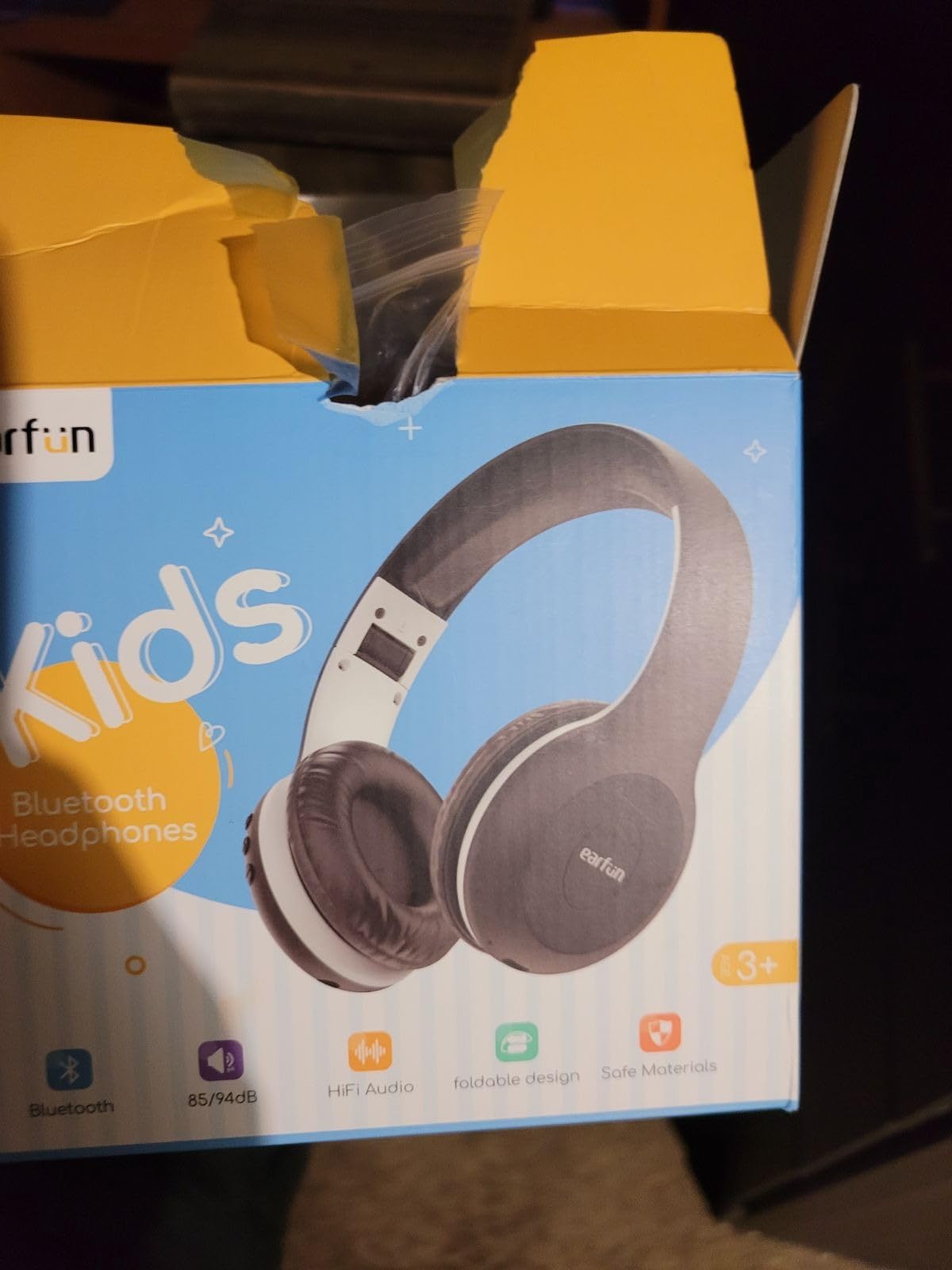 EarFun K2 Kids Bluetooth Headphones for School, Kids Headphones with Mic | Volume Limited, 60H Playtime, Built-in Mic, Stereo Sound, Foldable Over-Ear Headphones for Kids/Toddler/Travel/Tablet, Blue customer photo 2