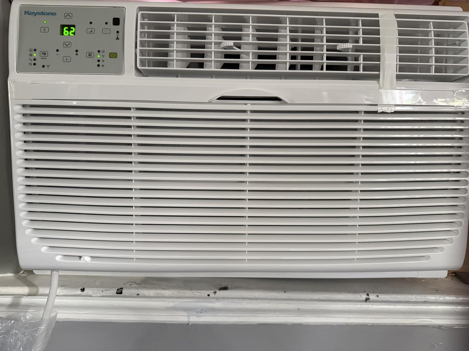 Keystone 8,000 BTU Wall Mounted Air Conditioner with Supplemental Heat and Dehumidifier Function, 115V, Wall AC for Small-Medium Sized Rooms up to 350 Sq.Ft. with Remote, Quiet, High Efficiency AC customer photo 1