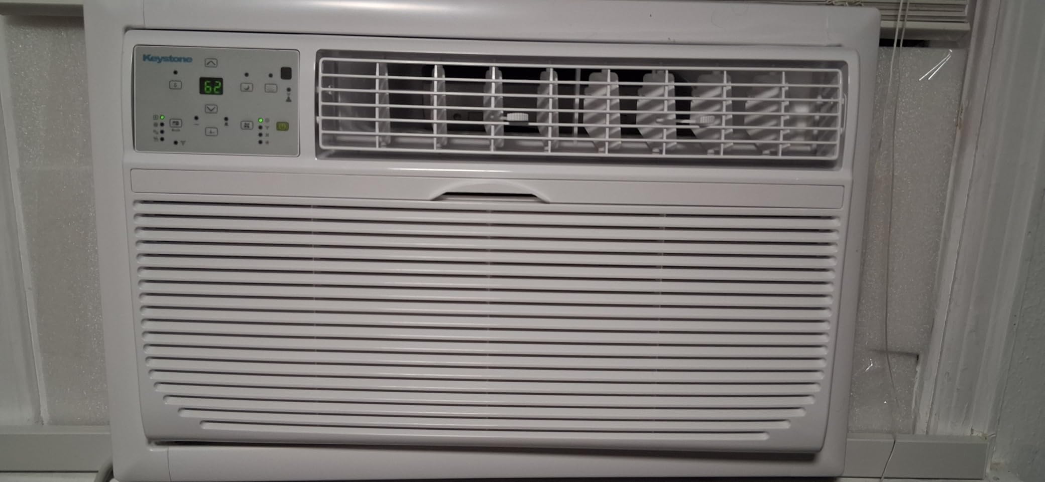 Keystone 8,000 BTU Wall Mounted Air Conditioner with Supplemental Heat and Dehumidifier Function, 115V, Wall AC for Small-Medium Sized Rooms up to 350 Sq.Ft. with Remote, Quiet, High Efficiency AC customer photo 2
