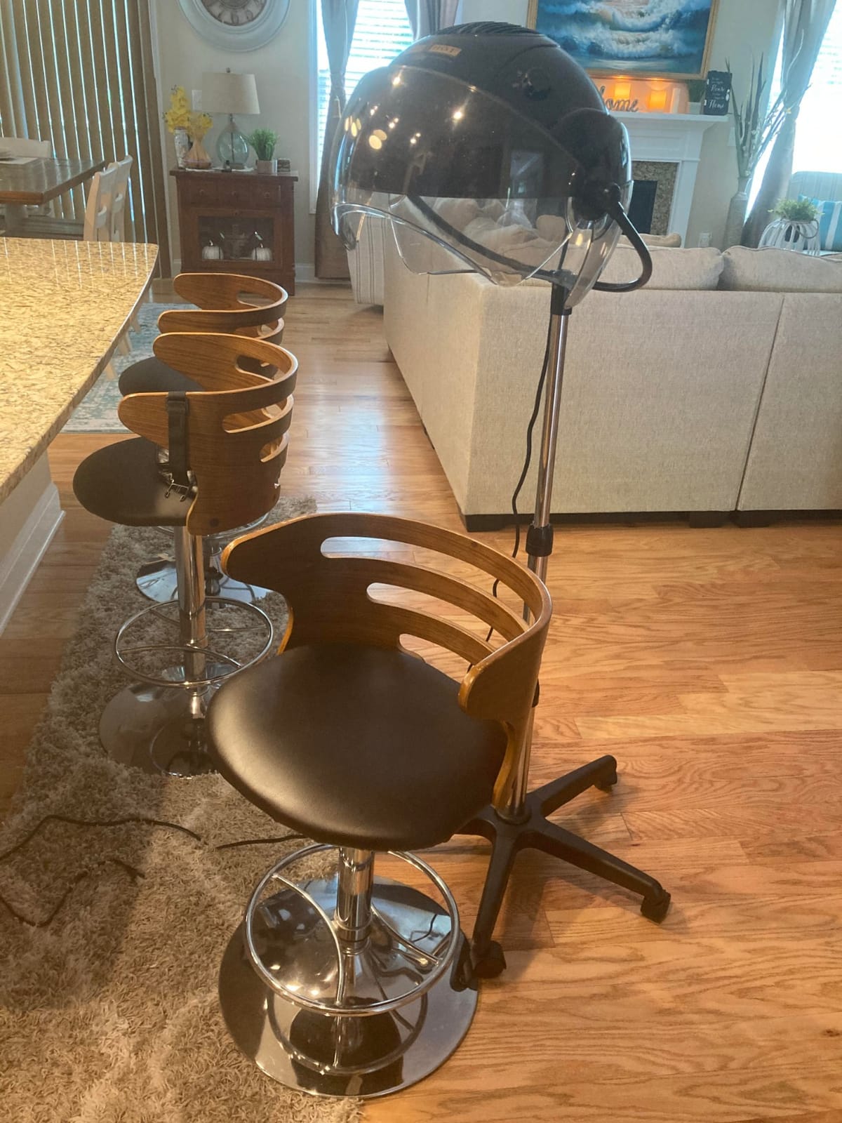 GOLD N HOT Ionic Stand Bonnet Dryer | Adjustable Design, 2 Heat & 2 Speed Settings, Compact Storage customer photo 2