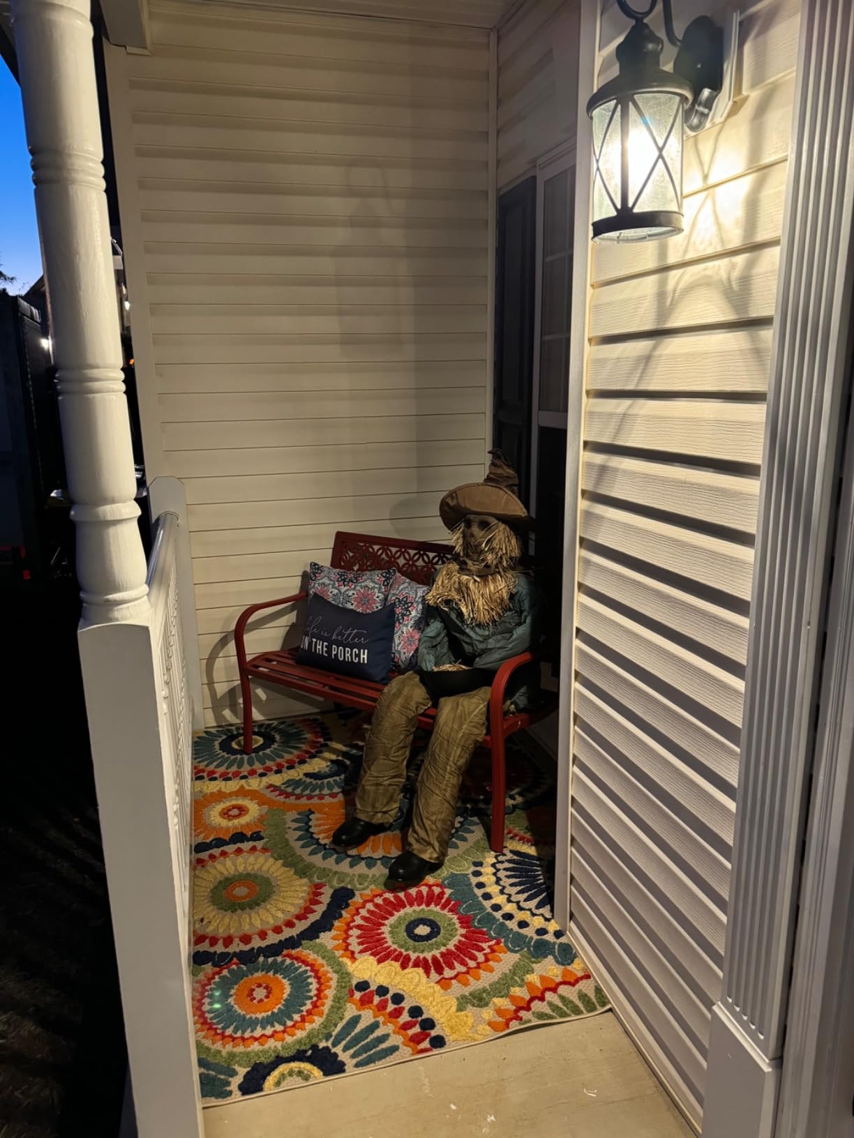 Spirit Halloween 4 Ft 6 In Scary Sitting Scarecrow Animatronic, Multicolor customer photo 2