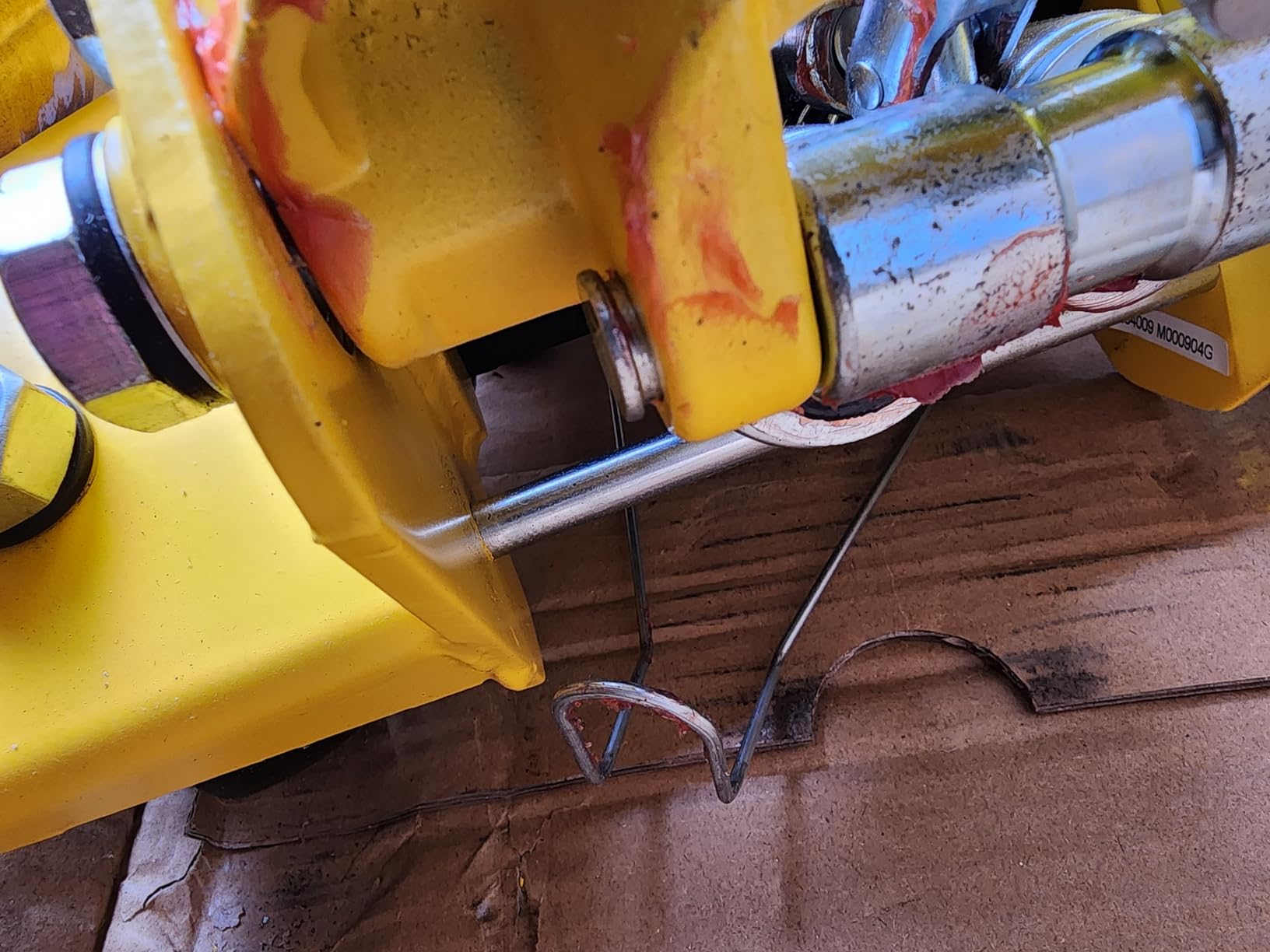 YELLOW JACKET Low Profile Floor Jack with Dual Pumps Quickly Lift Hydraulic Car Jack, 4 Ton (8,800 lb) Capacity customer photo 2