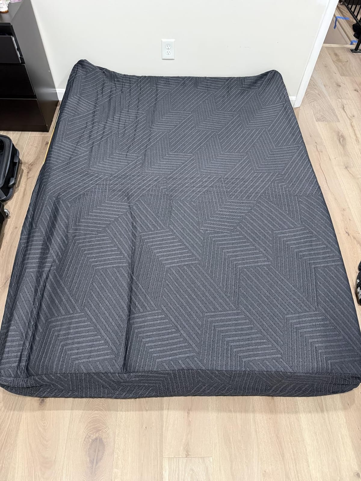 MLILY EGOHOME King 14 inch Memory Foam Mattress for Back Pain Relief Firm | Fiberglass Free, Copper Gel Infused, Graphene-Cool-Tech Cover, ICA Endorsed, CertiPUR-US, Motion Isolation, Mattress in a Box customer photo 2