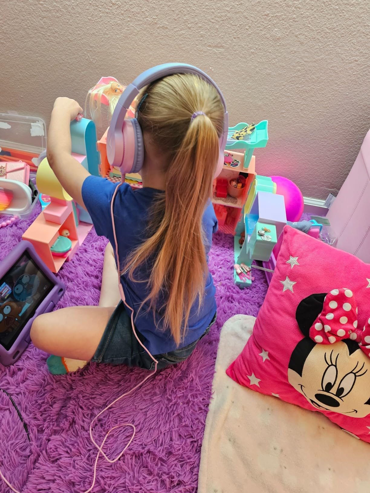 Candy Bila Wired Kids Headphones with Microphone, 85dB Safe Volume | Volume Limiter 85/94dB, HD Stereo Sound, Microphone and Wired Control, Foldable Design, Gradient Purple customer photo 1