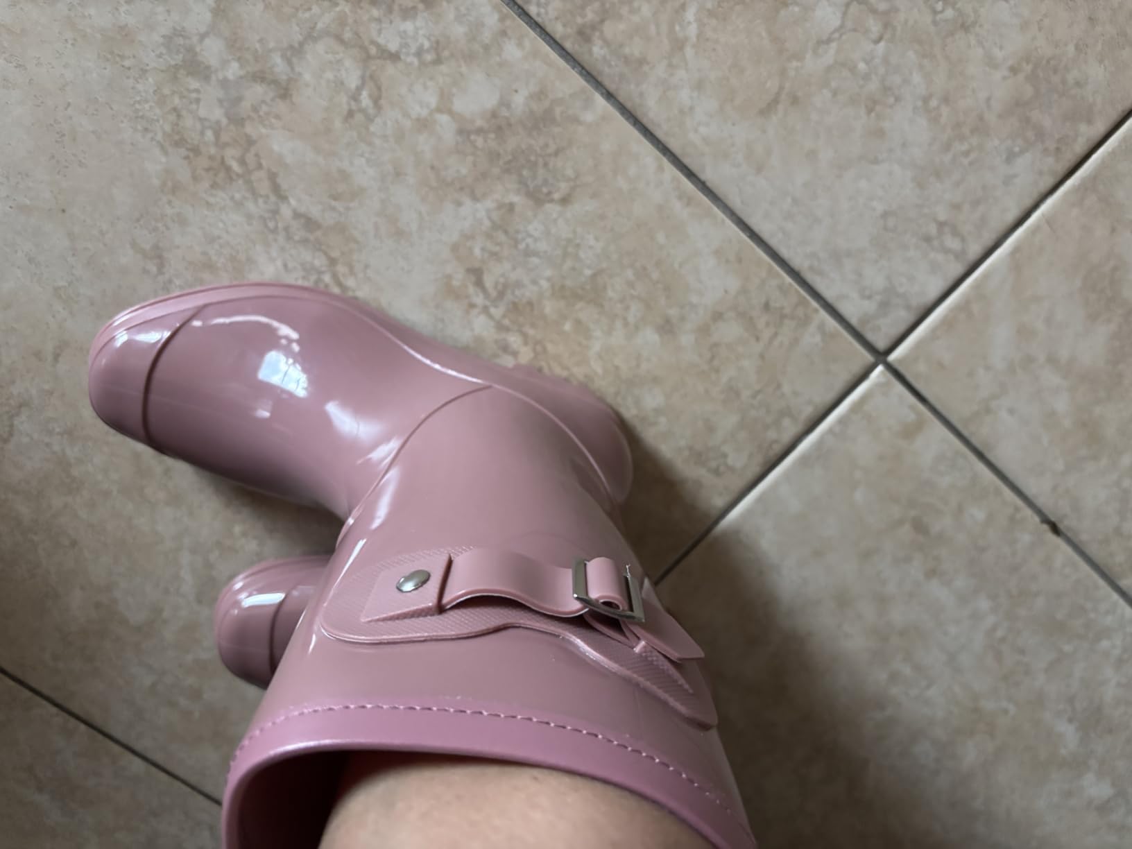 Women's Mid Calf Rain Boots Waterproof Fashion Garden Shoes Anti-slipping Rainboots For Women Comfortable Insole Light Rain Shoes customer photo 1