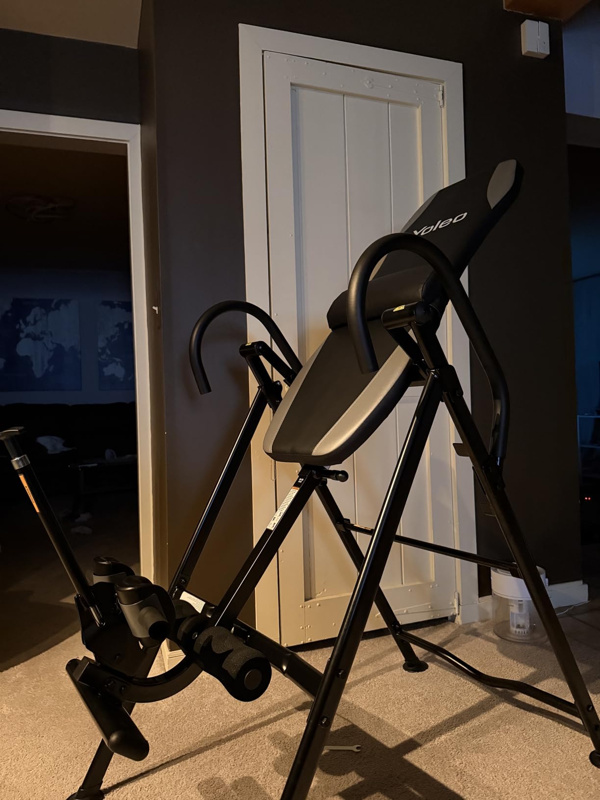 YOLEO Gravity Inversion Table for Back Pain Relief 2026 New Inversion Table | w/Lumbar Support, Easy to Assemble, Back Stretcher Machine 300 lbs customer photo 2
