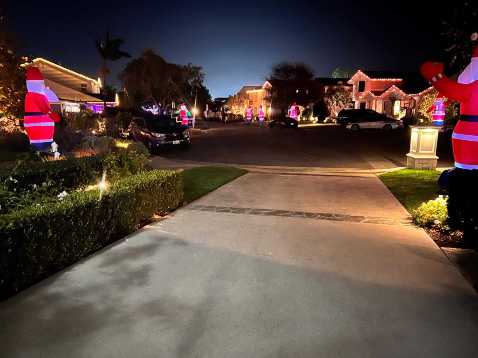 10 FT Christmas Inflatable Santa Claus Outdoor Decoration, Huge Xmas Classic Santa Blow up Santa with Built-in LED Light, Giant Holiday Party Decor for Yard Garden Hall Plaza Mall, Instant Inflate customer photo 2