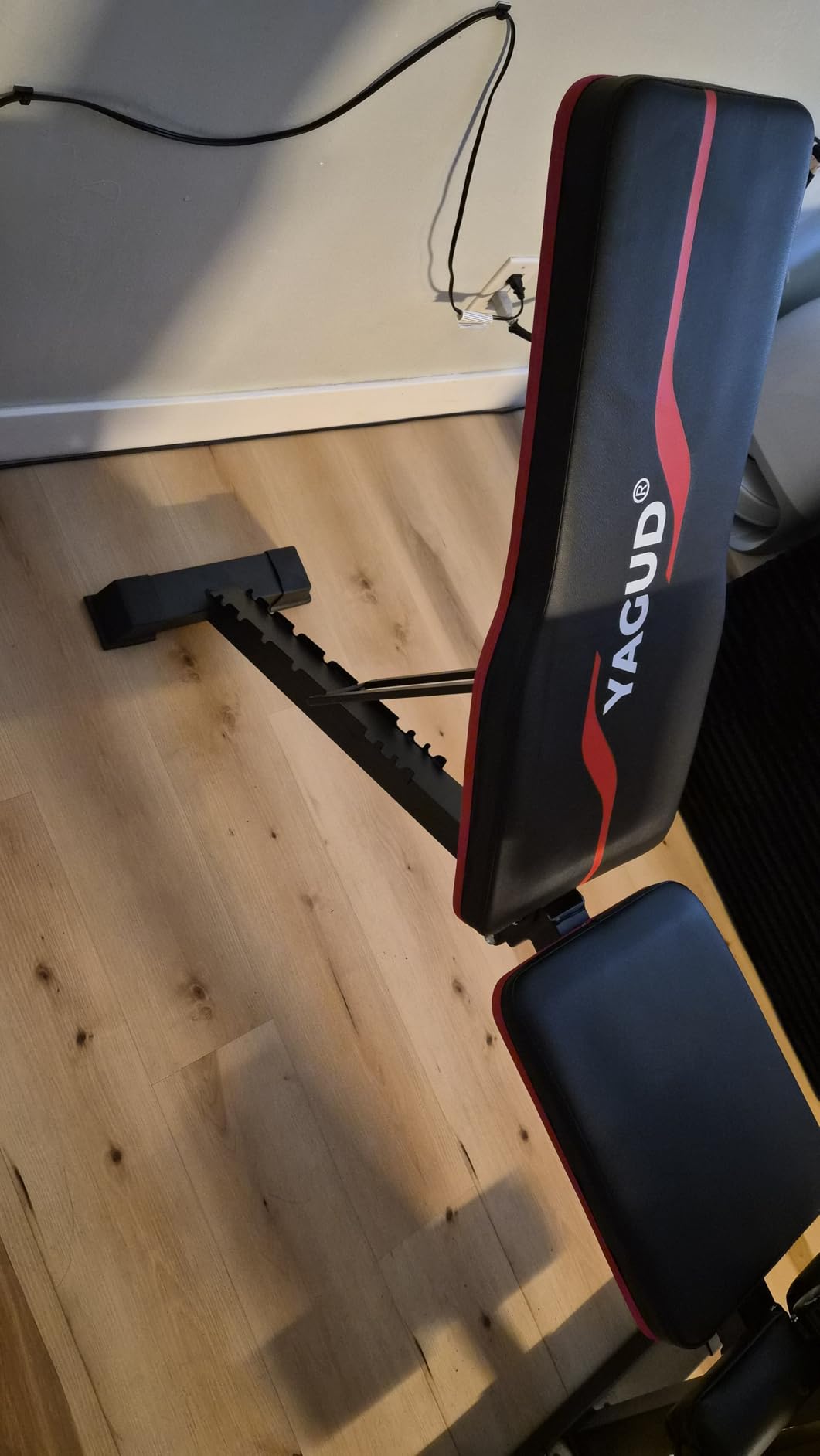 Yagud Weight Bench Press, Adjustable Workout Bench, Foldable Strength Bench | 8 Levels Adjustable, 880LBS Capacity Weight Bench with Fast 2-Sec Folding, Incline & Decline Positions for Full-Body Home Gym customer photo 2