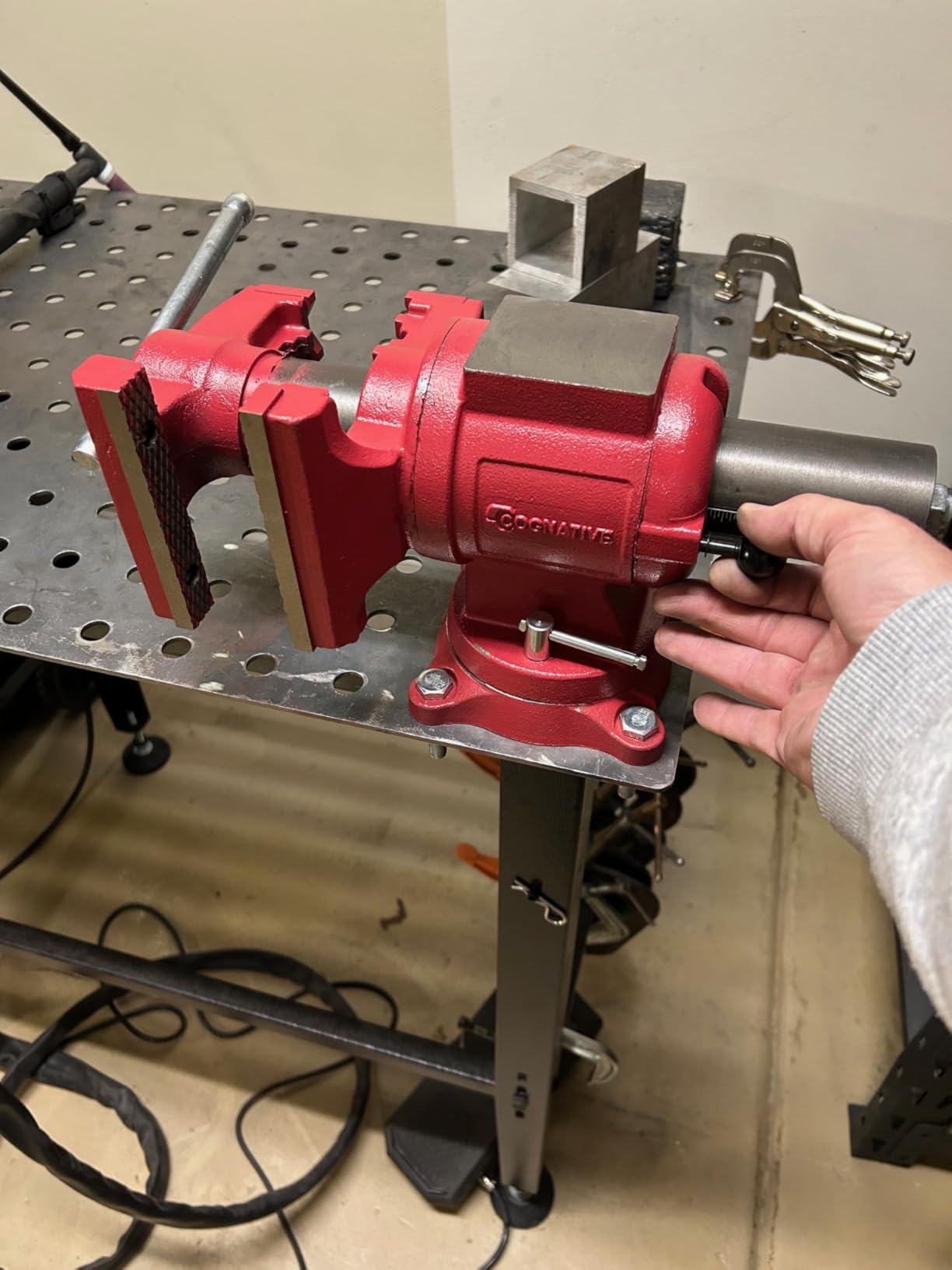 6 inch 360 degree Multi-Purpose Ductile Iron Bench Vise, 9900LB - 6 inch vise with 5 inch jaw opening, 3.11 inch throat, anvil, pipe jaws, scales, and 60,000 PSI ductile iron customer photo 2