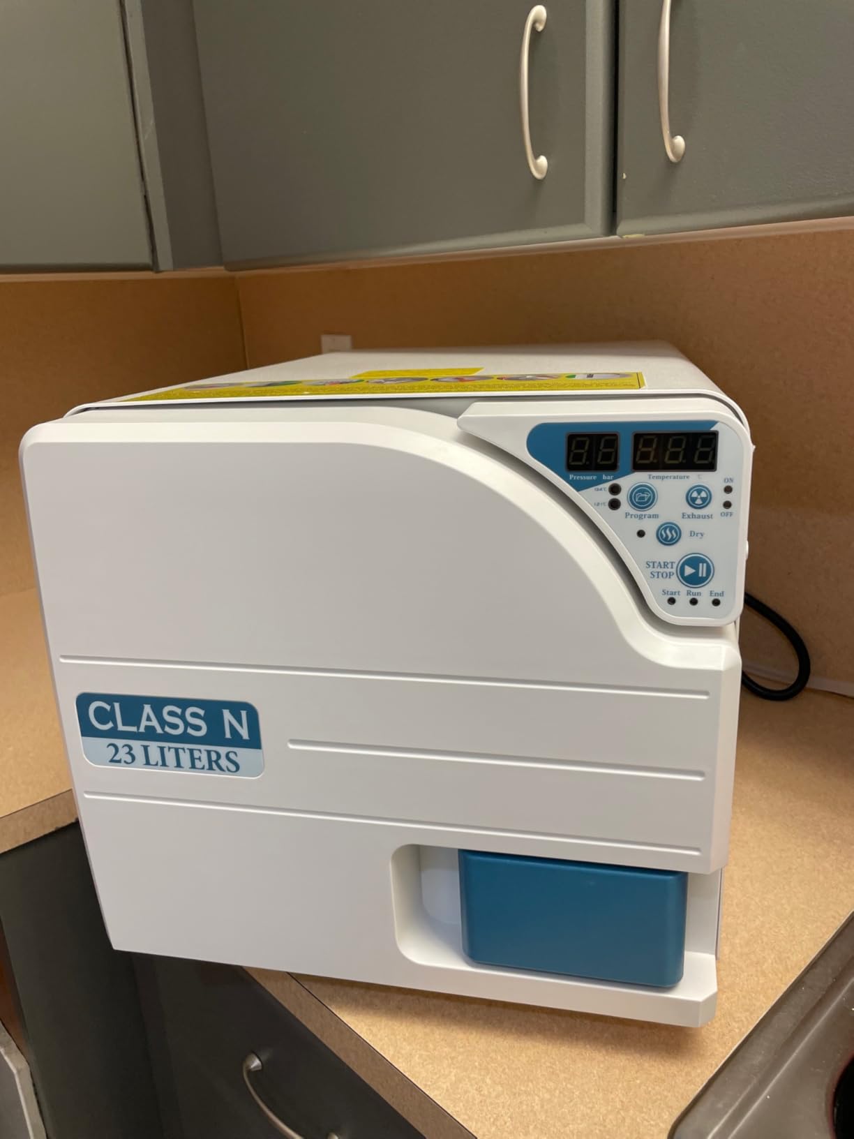 EustomA Automatic Autoclave 16L/18/23L Drying Function High Pressure Temperature Steam Digital Screen Dual Control Door Lock Class N (18L) customer photo 1