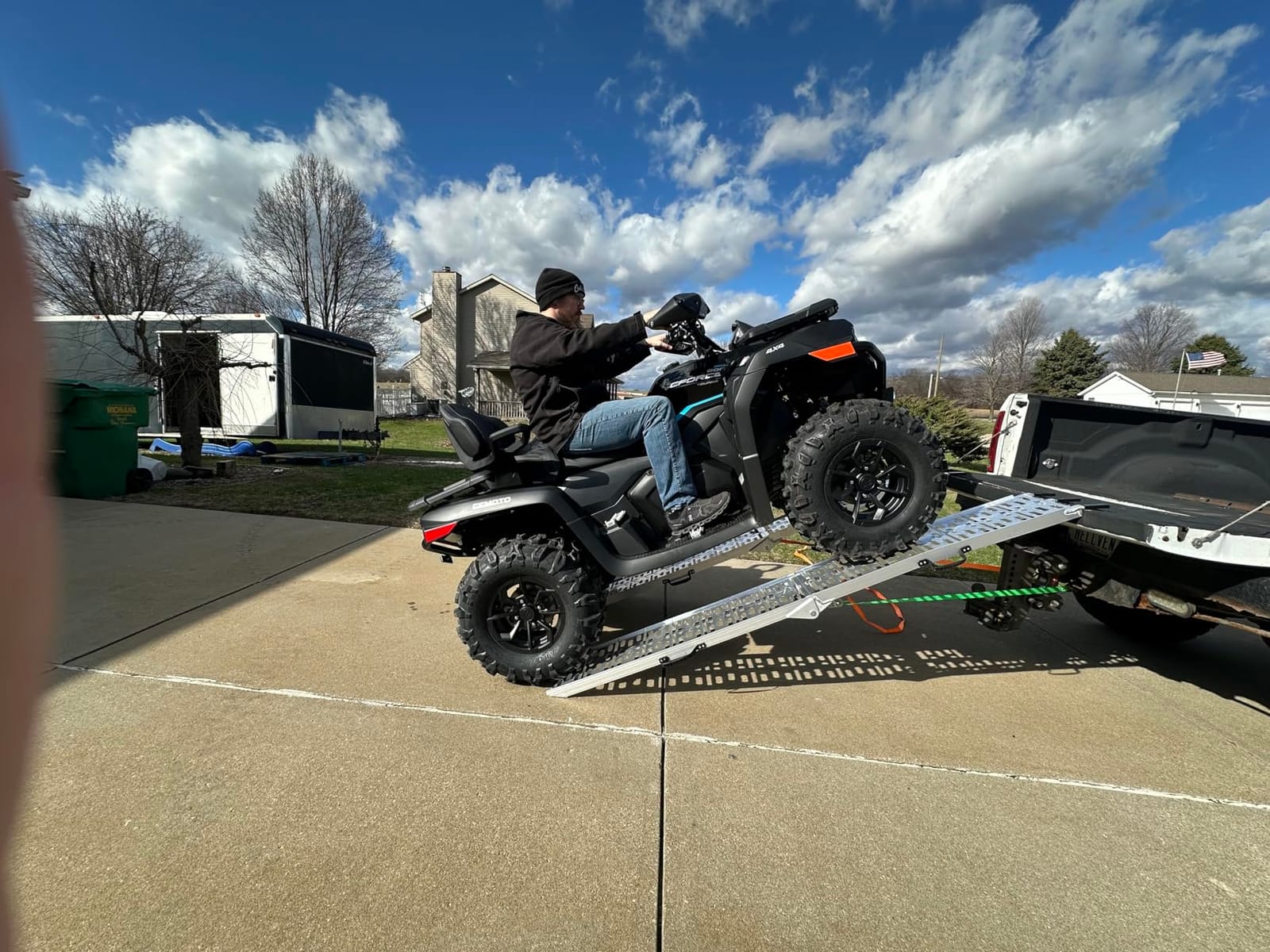 7.5 FT Aluminum Loading Ramps for Pickup Trucks customer photo 1