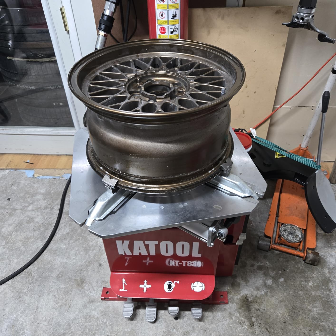KATOOL 2.0HP Tire Changer Bead Blaster Wheel Balancer Machine Combo KT-T830+KT-B700 Tire Changer Machine Tire Machine, Outside clamp 12-24