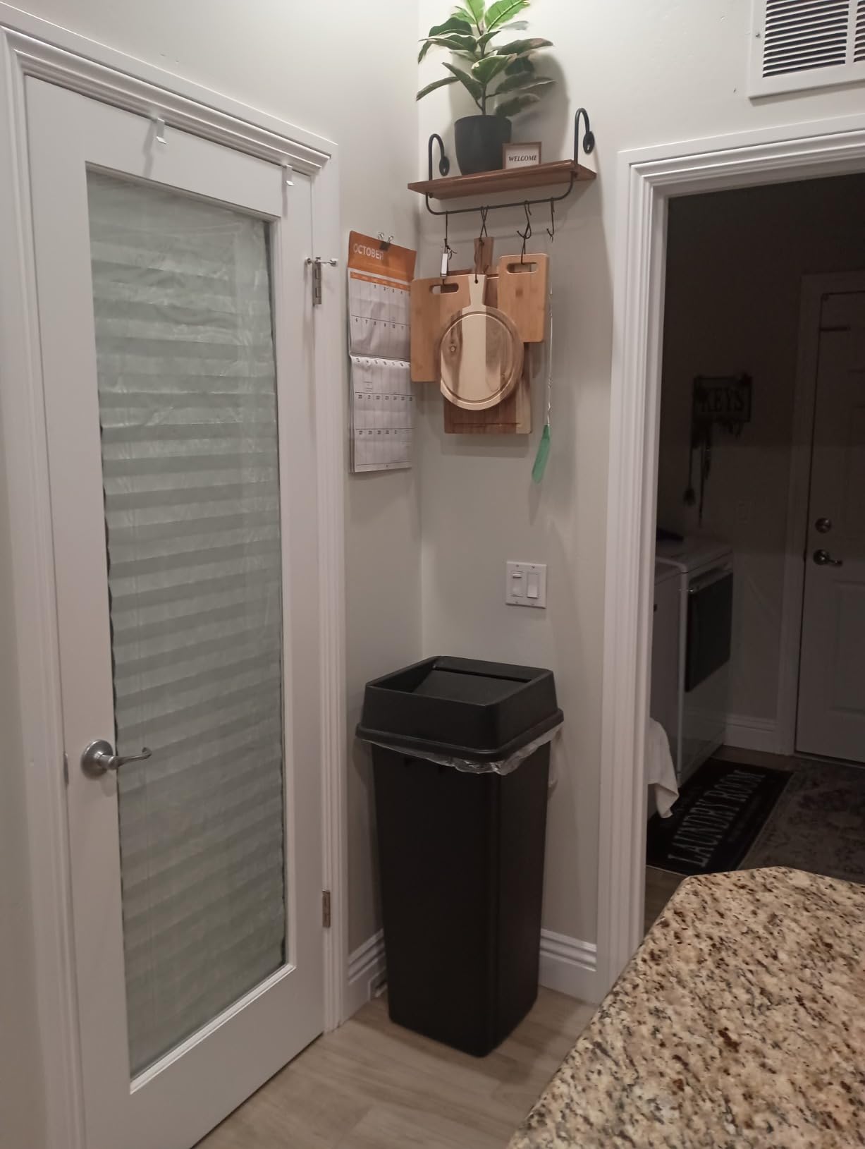 23 Gallon Gray Square Commercial Trash Garbage Can with Lid | Outdoor Office Restaurant School Kitchen customer photo 1