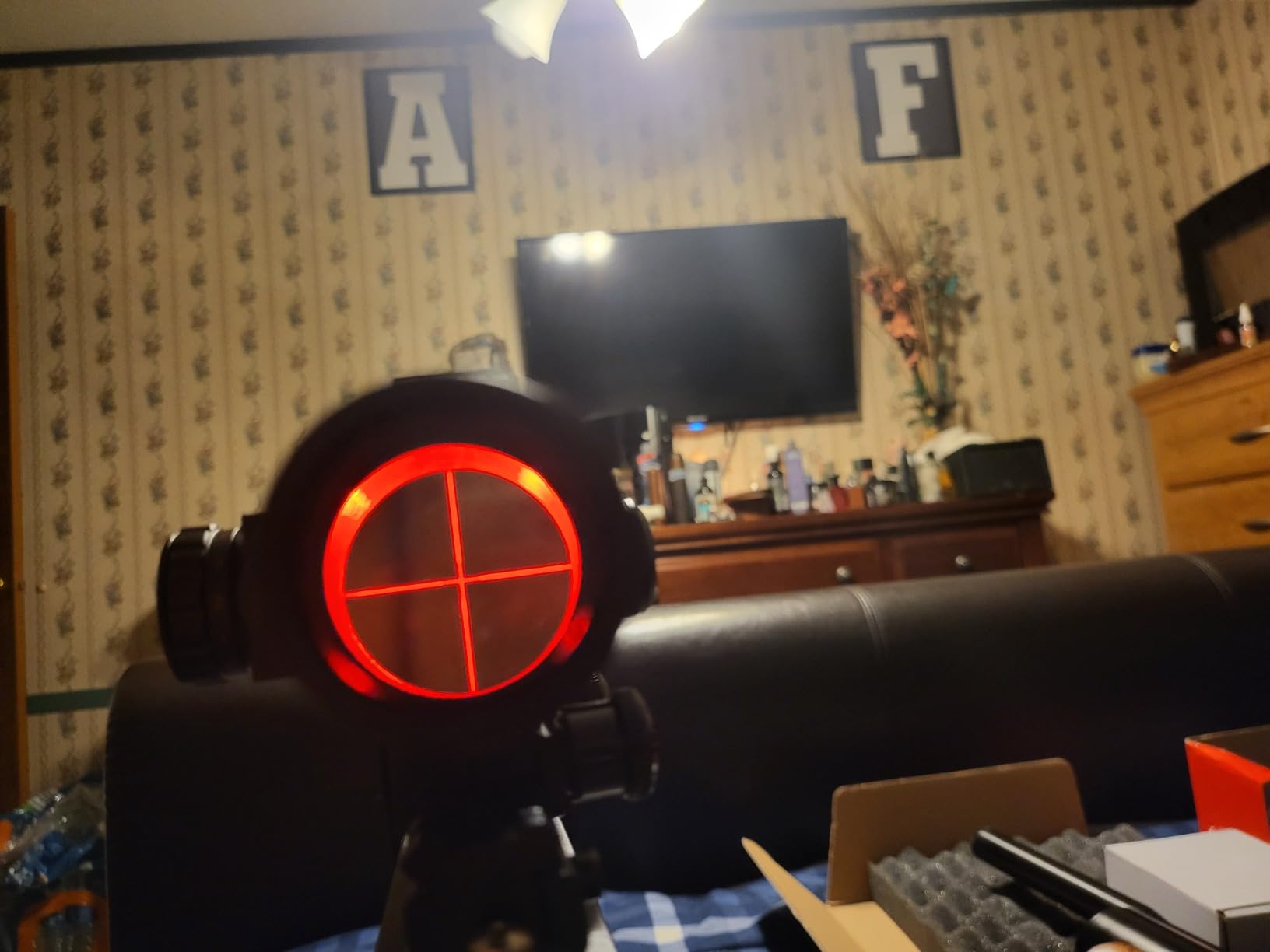 UUQ 2.5-10x40 Rifle Scope with Red/Green Illuminated Mil-dot with Red/Green Laser Combo - Green Lens Color, Tactical Scope for Gun Air Hunting, Free 20/11mm Mounts customer photo 1